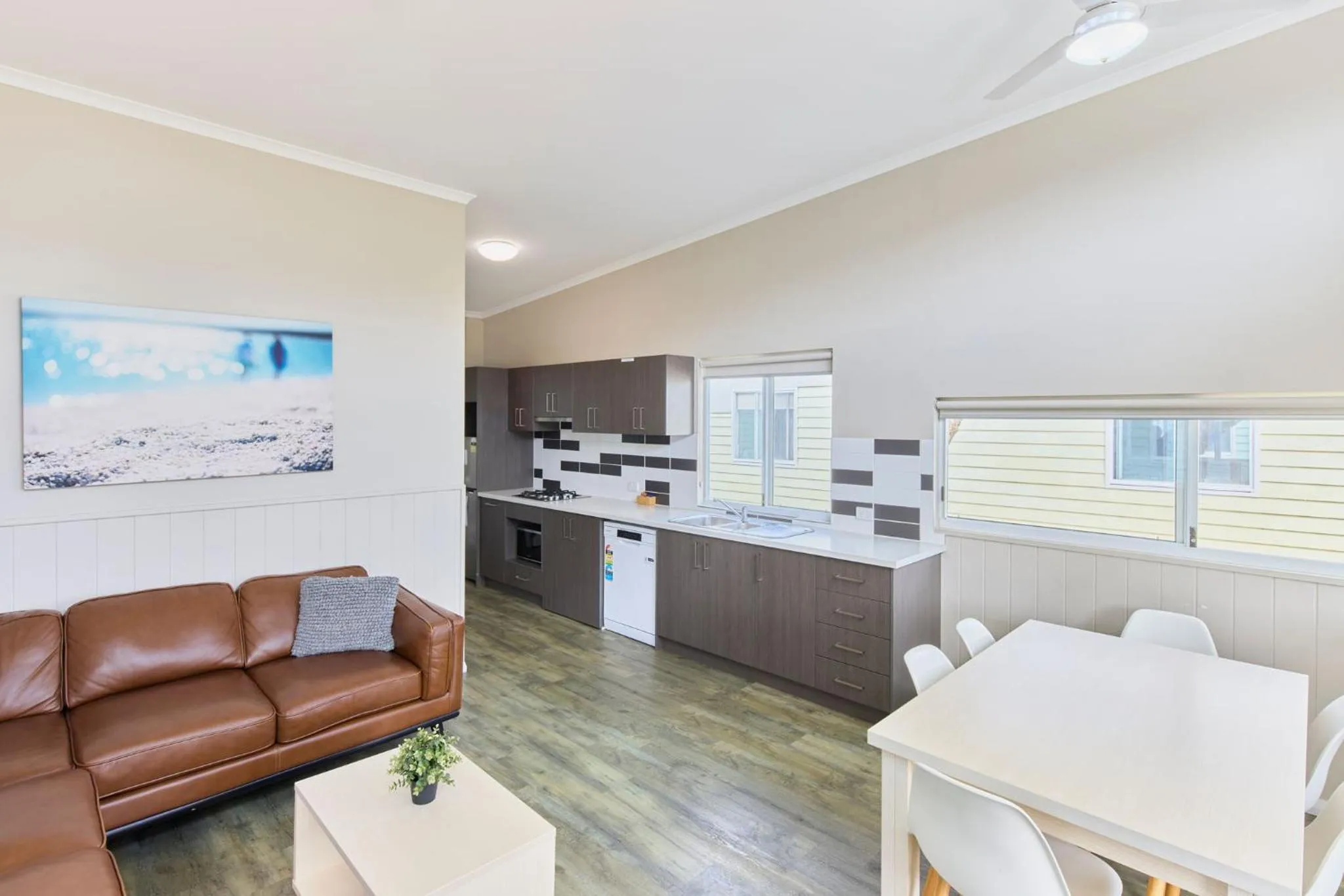 Kitchen or kitchenette in RAC Cervantes Holiday Park