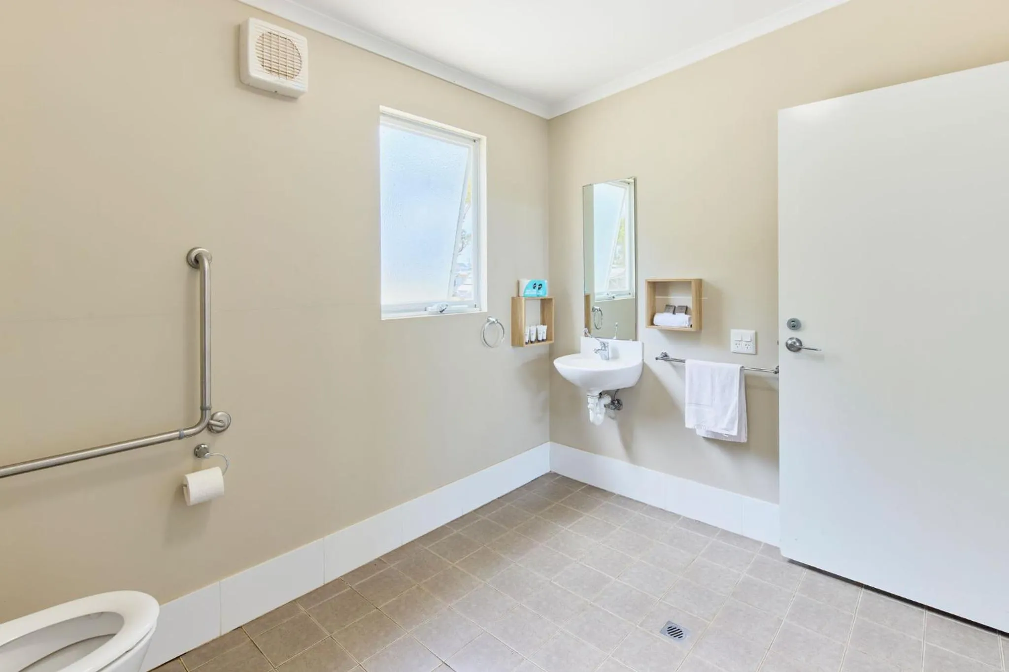 Bathroom in RAC Cervantes Holiday Park