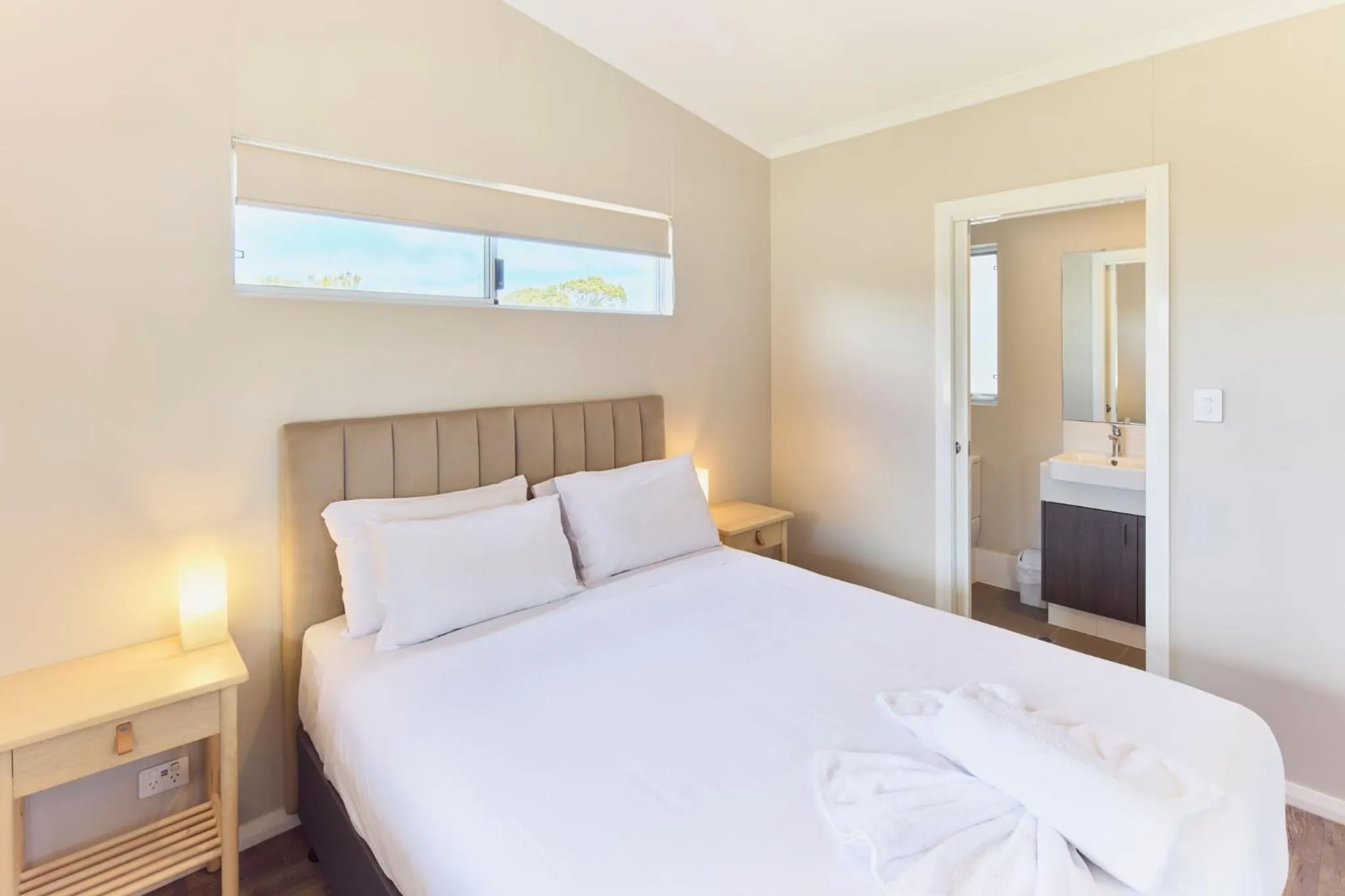 Bedroom, Bed in RAC Cervantes Holiday Park