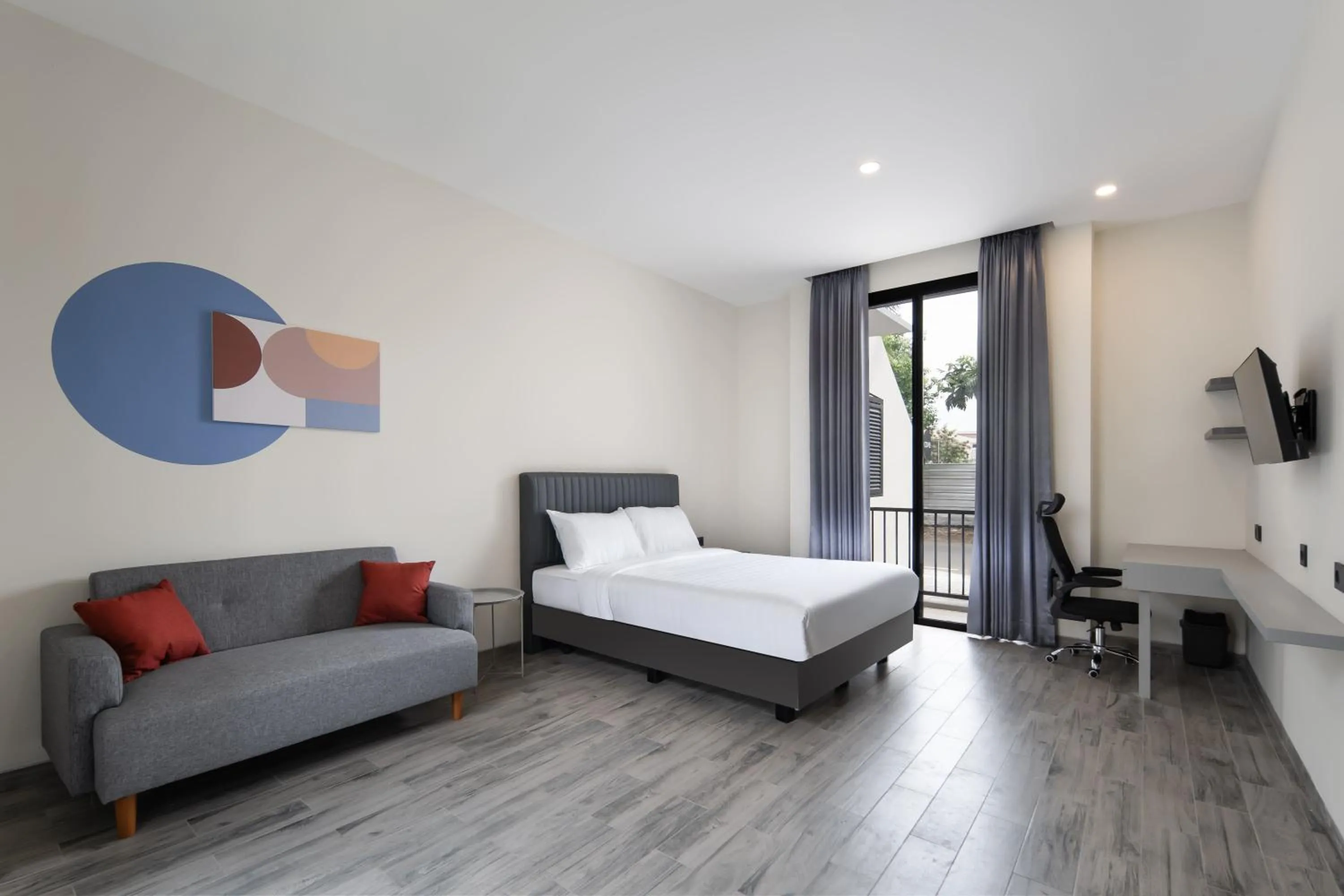 Premium Room in Cove Legacy