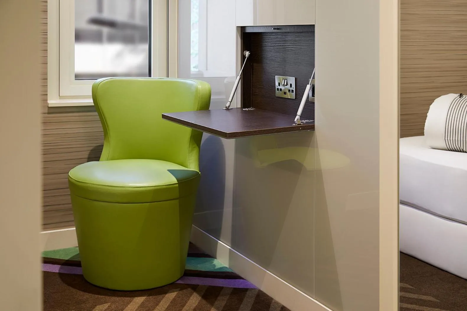 Bedroom, Bed in hub London - Goodge Street