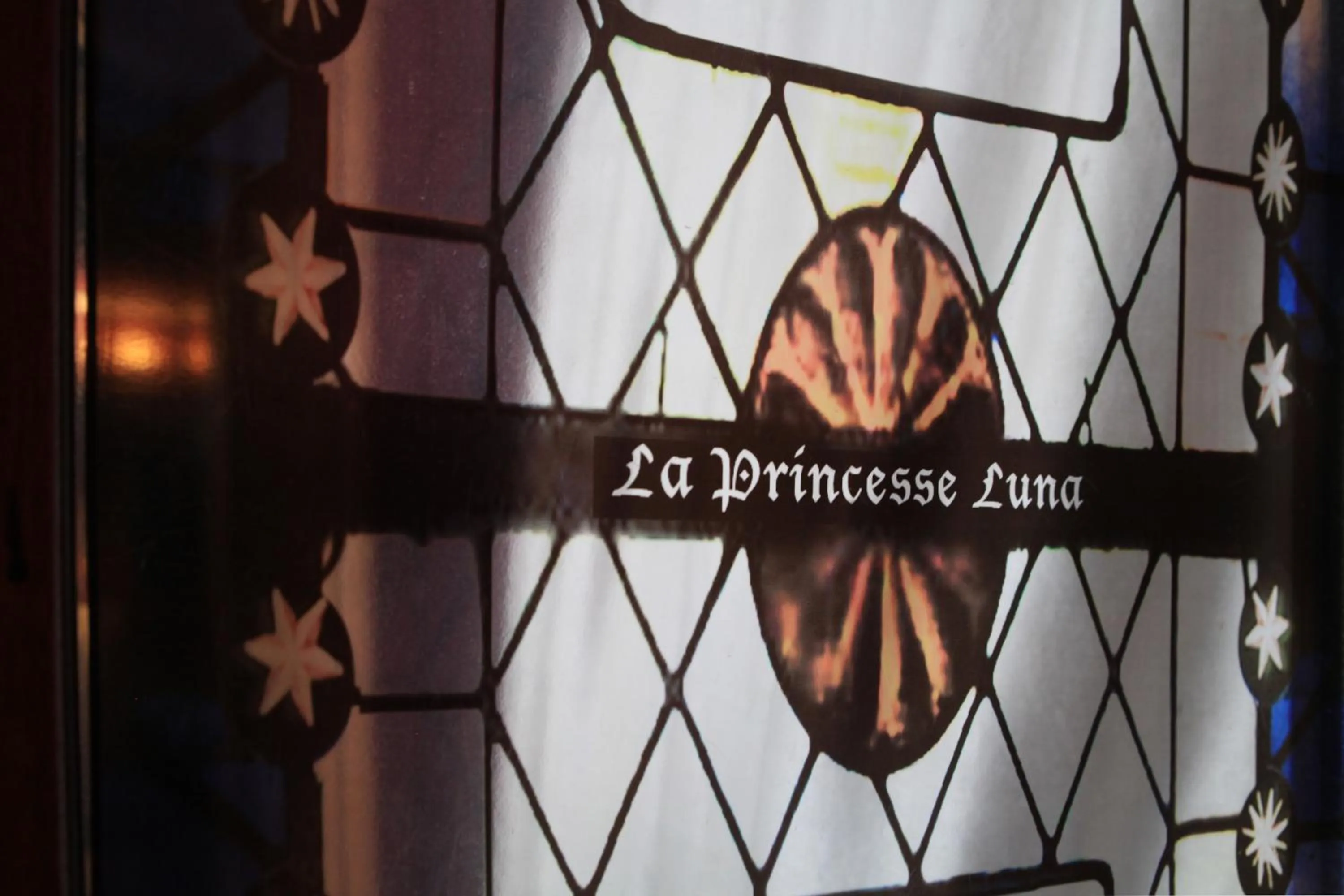 Decorative detail in House Le Prince D'Anvers