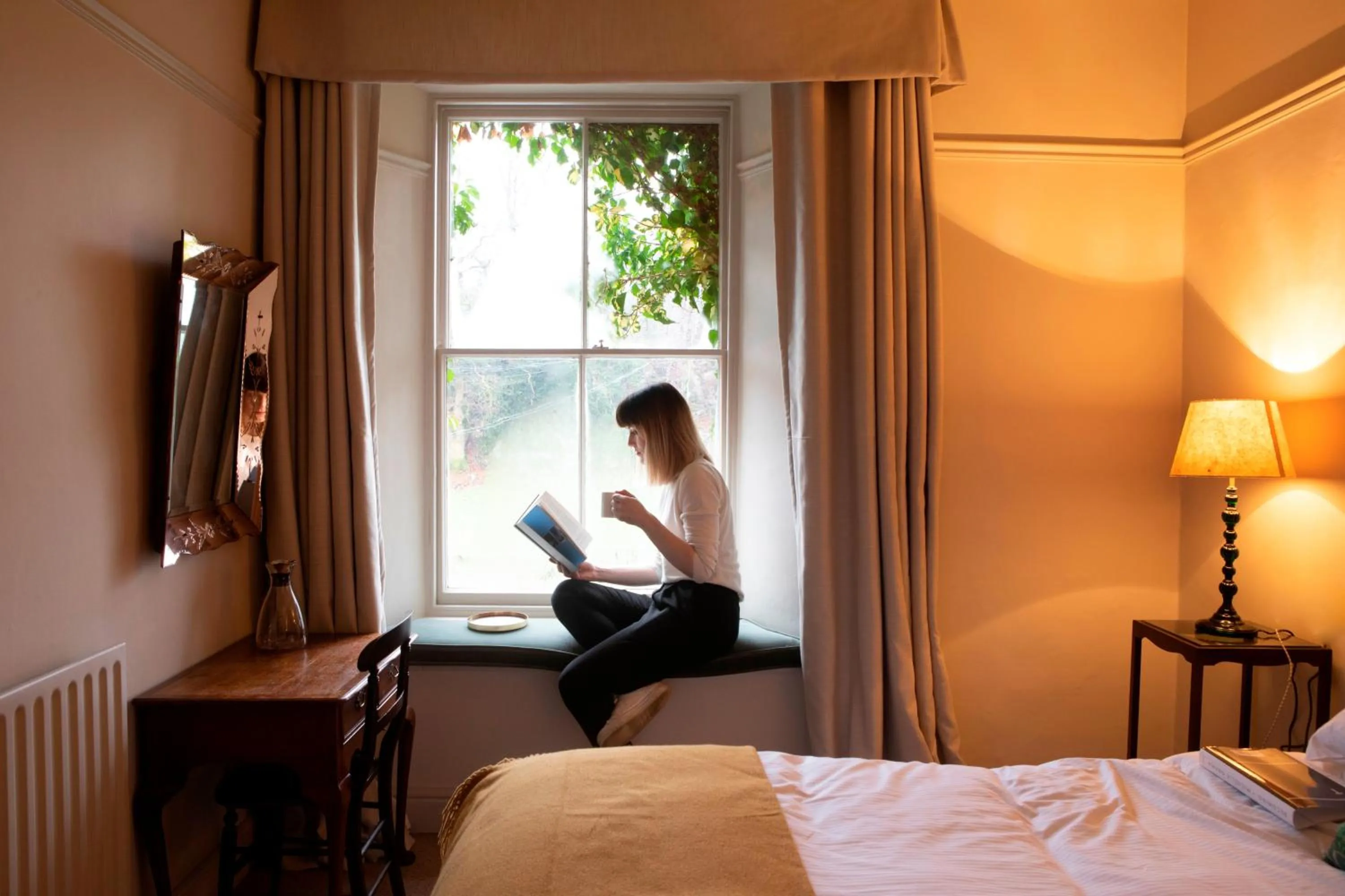 Photo of the whole room, Bed in Victorian House