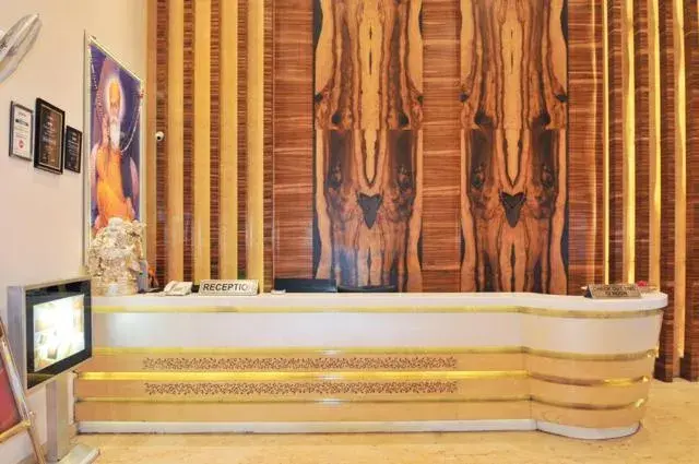 Lobby or reception in Aman Continental - 2Mins from Railway Station and 5 Mins from Metro Lobby or reception in Aman Continental - 2Mins from Railway Station and 5 Mins from Metro