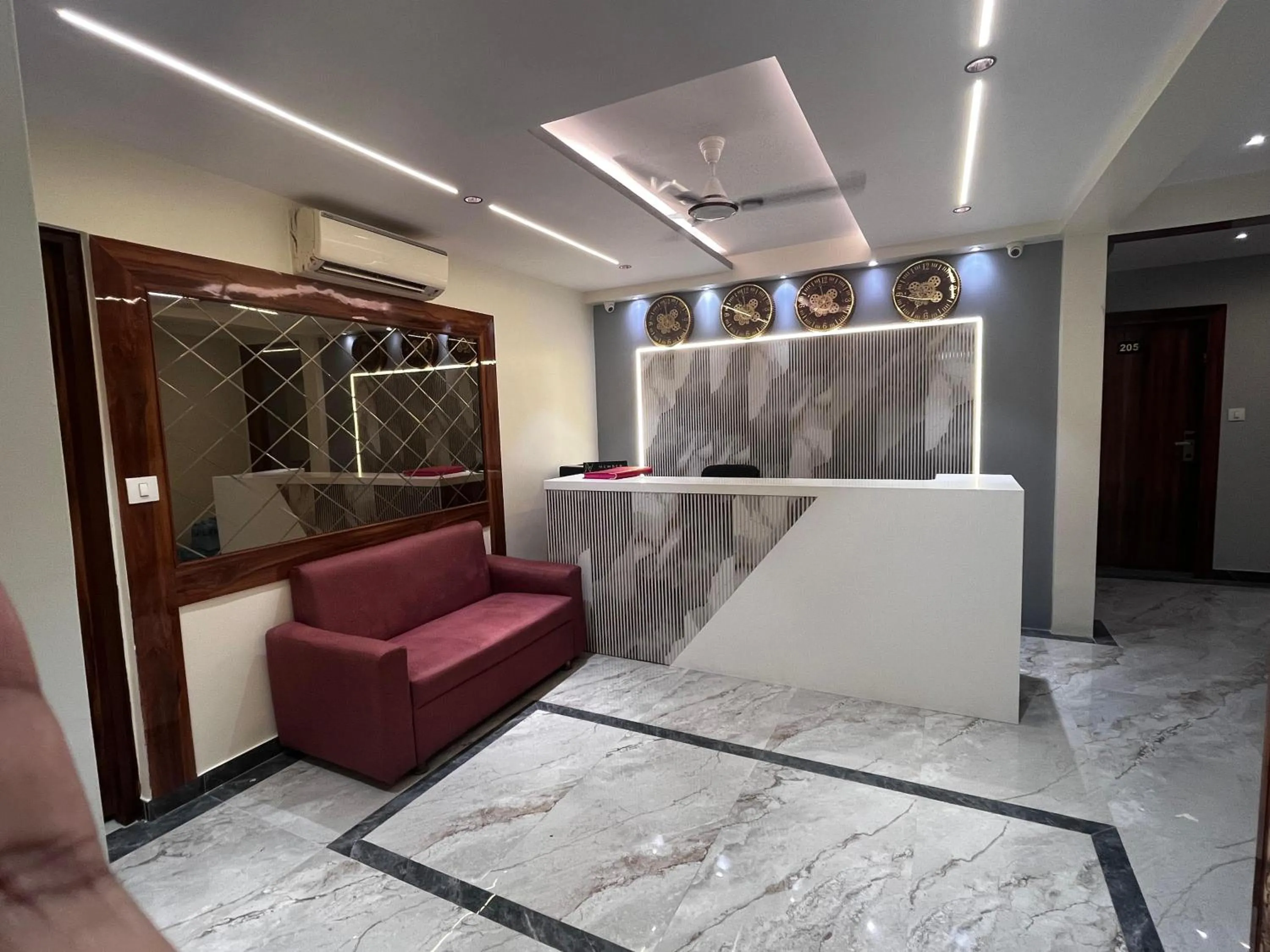 Lobby or reception in Hotel Avion Park Executive