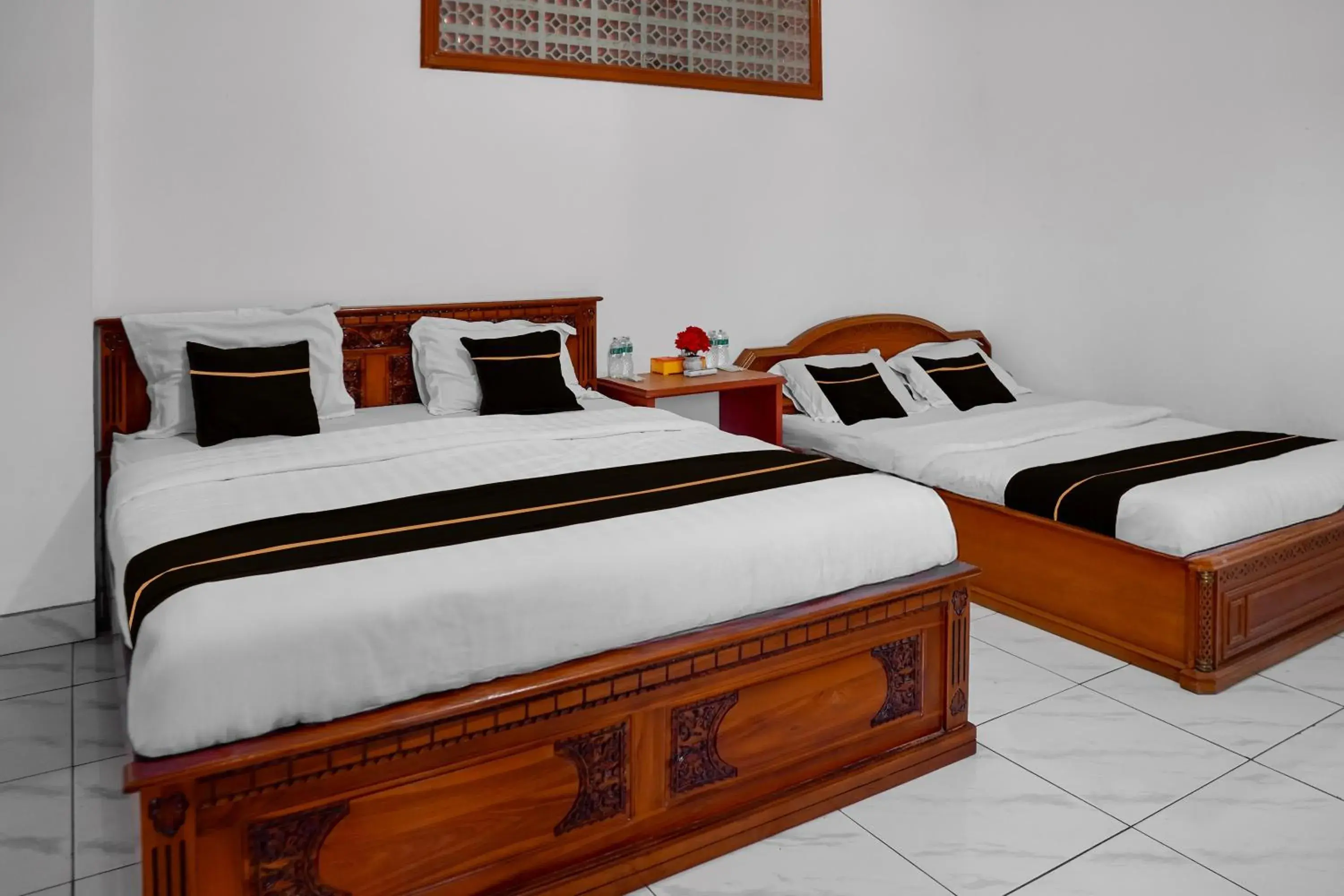 Standard Double Room in Collection O near Universitas Negeri Padang formerly Hotel Amra Standard Double Room in Collection O near Universitas Negeri Padang formerly Hotel Amra