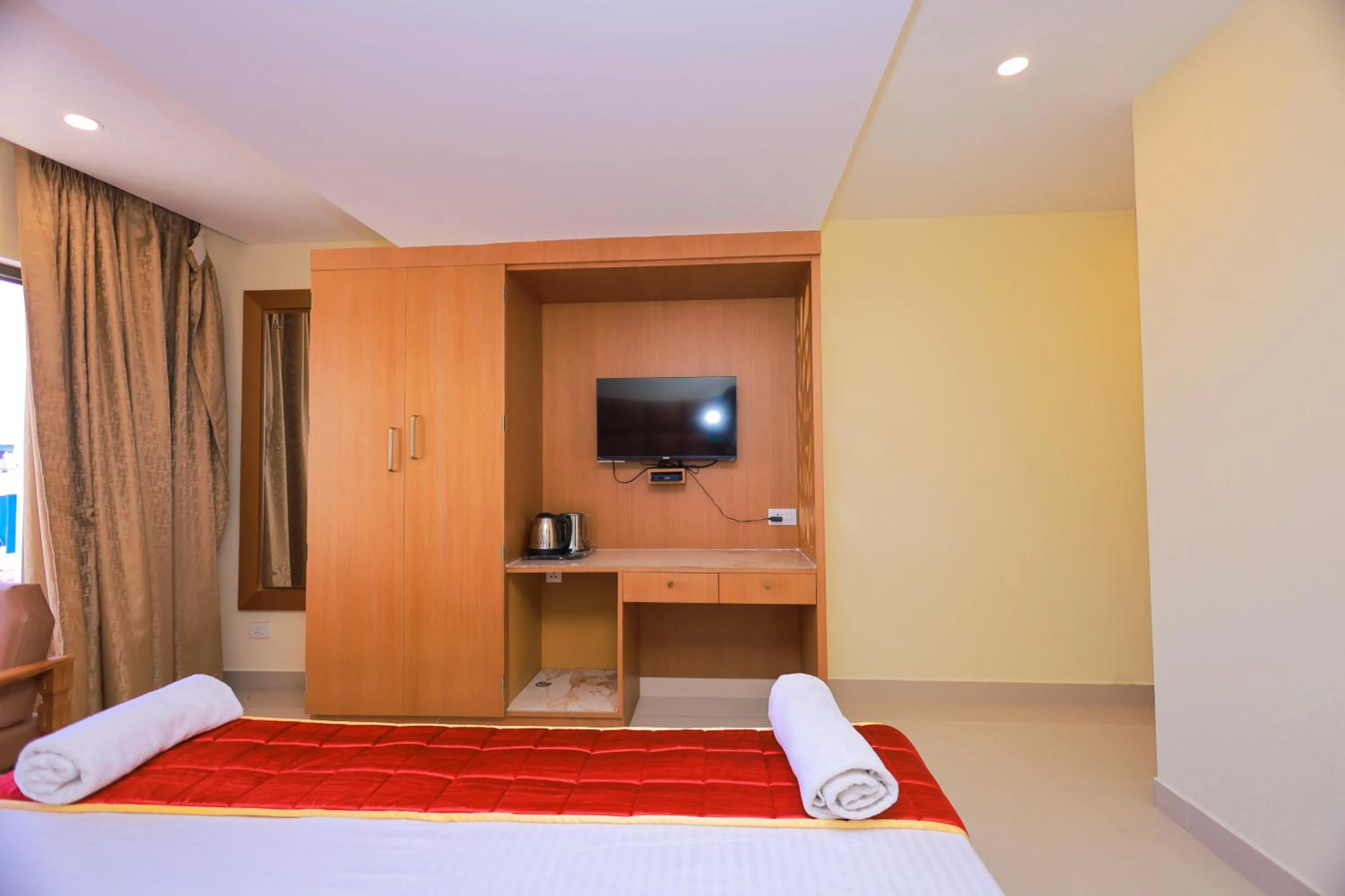 Bed in Hotel Sangam
