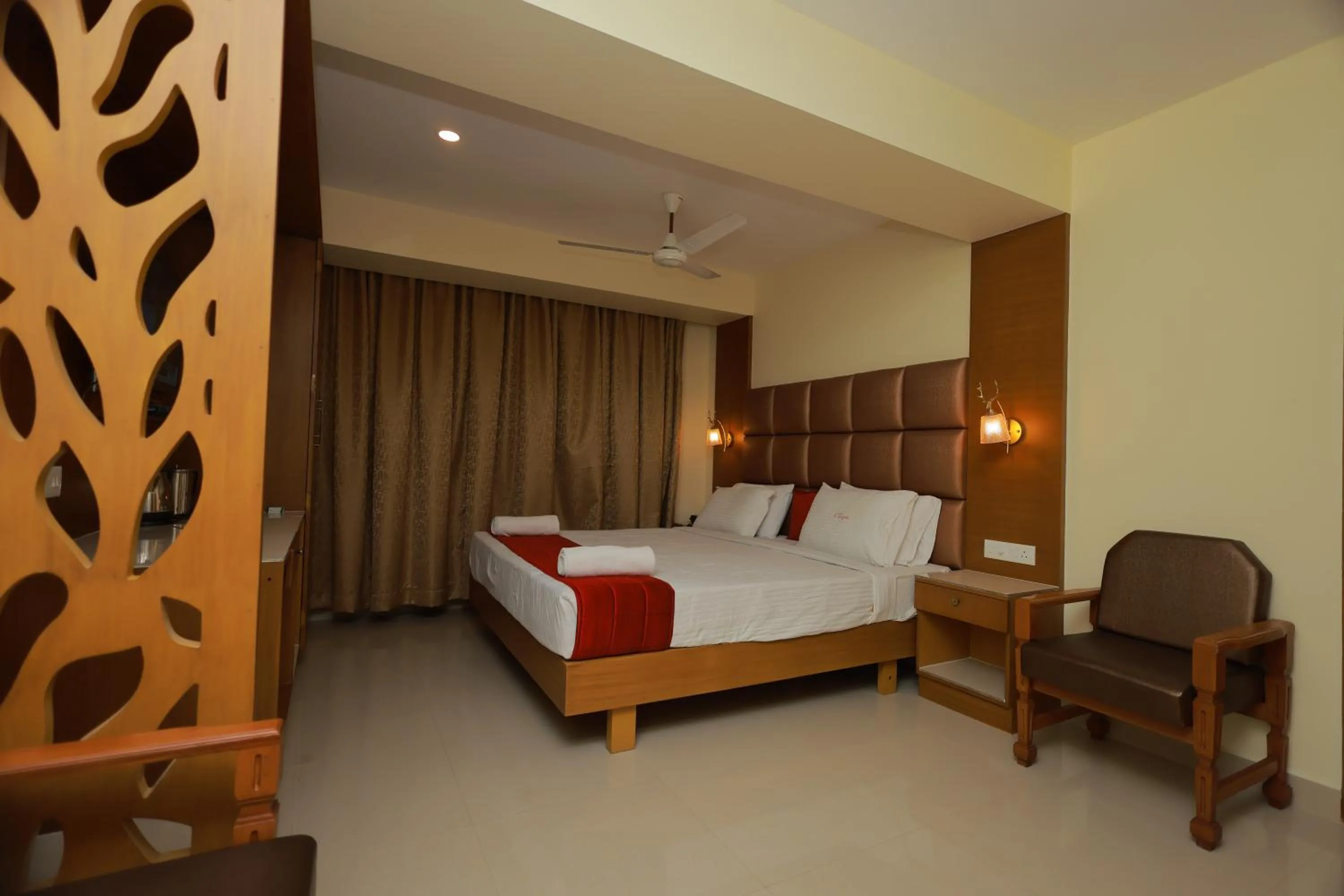 Bed in Hotel Sangam