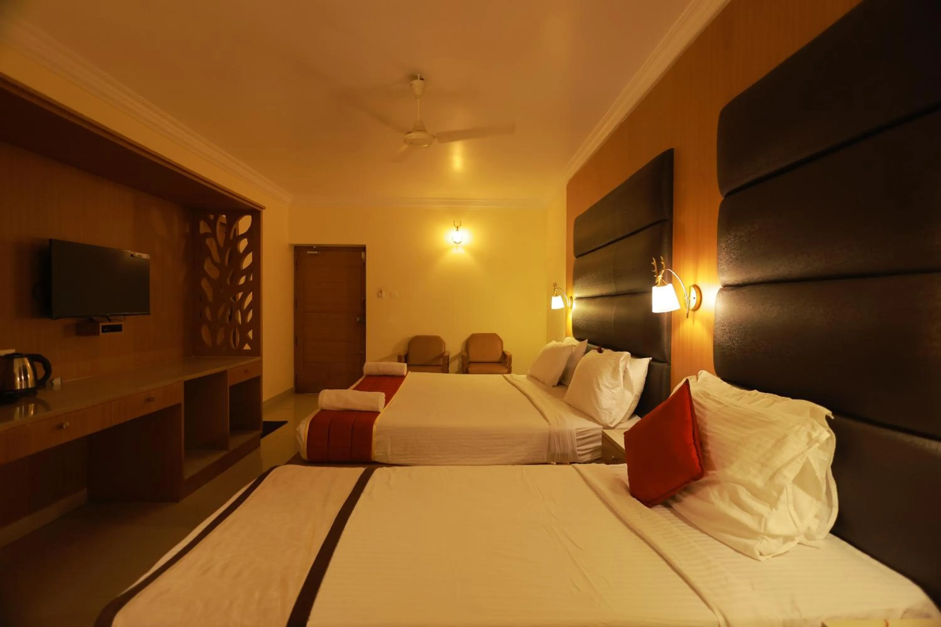 Bed in Hotel Sangam