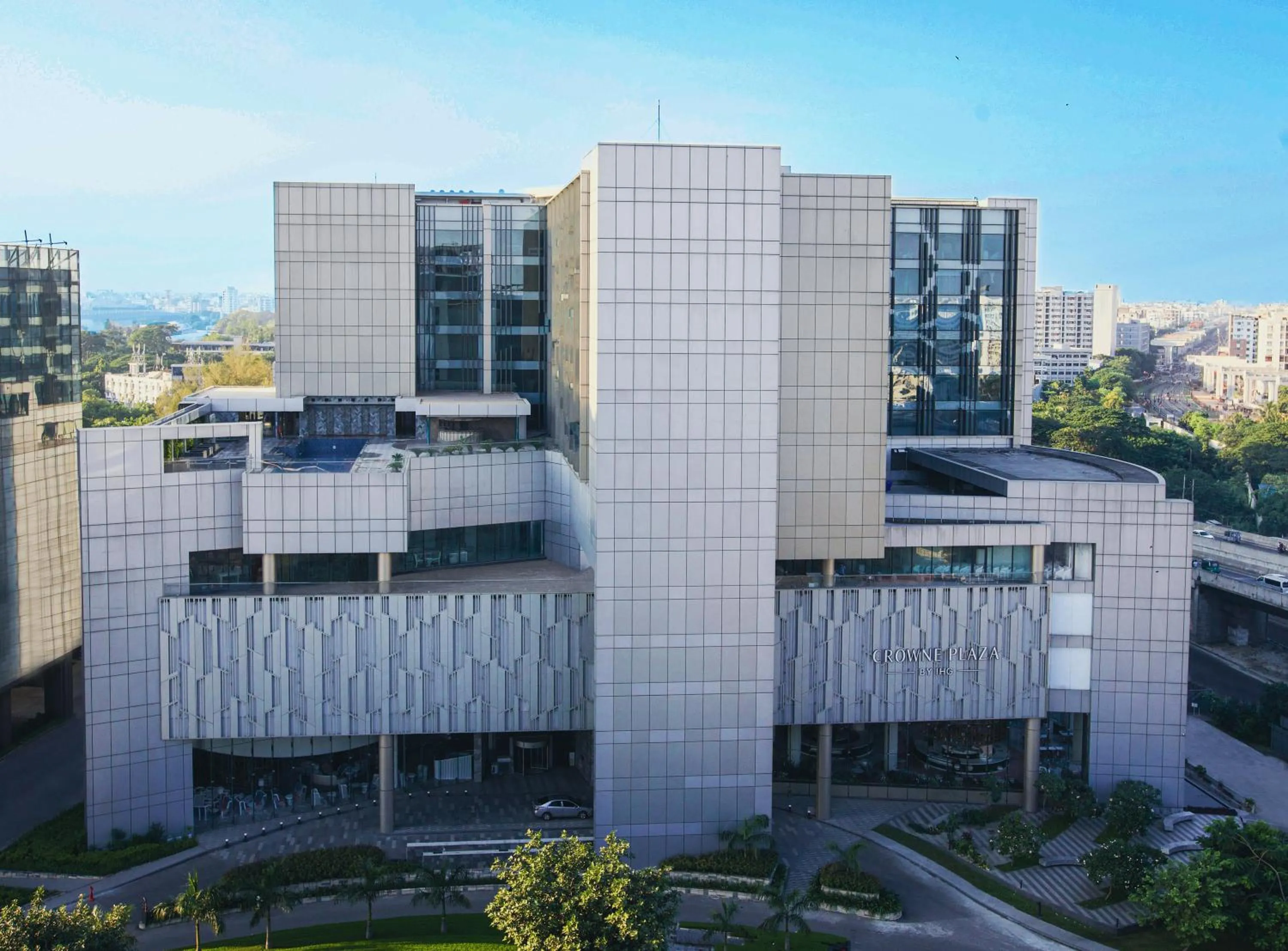 Property building in Crowne Plaza Dhaka Airport by IHG