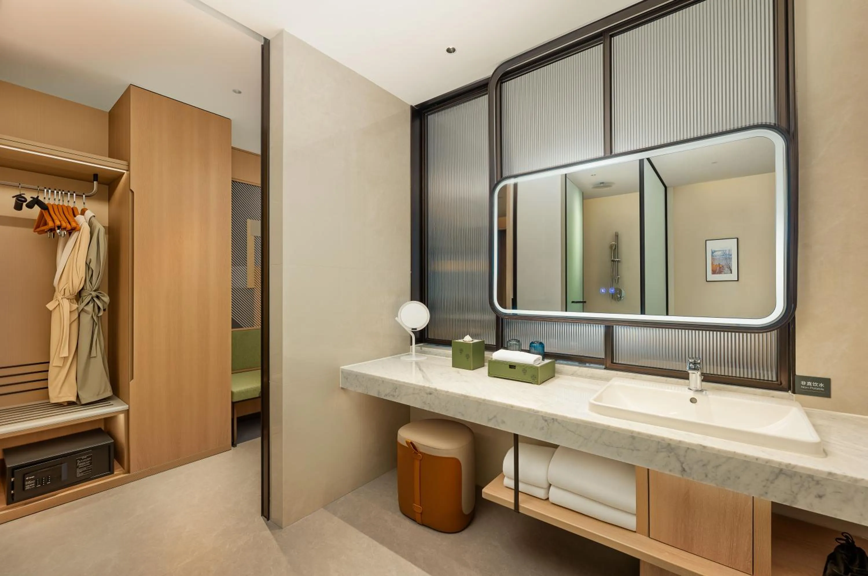 towels in Holiday Inn Ningde Jiaocheng by IHG