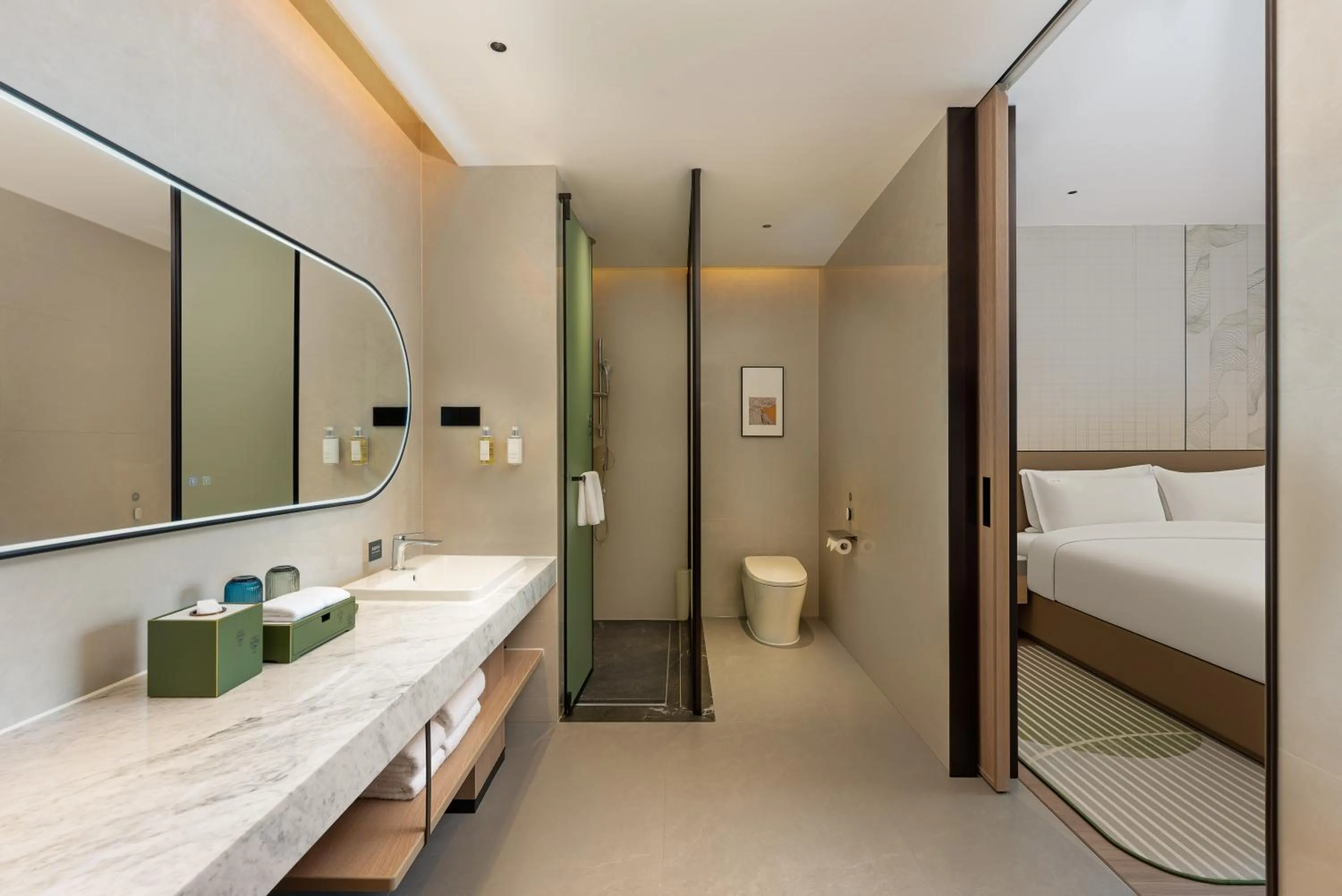 Toilet, Bed in Holiday Inn Ningde Jiaocheng by IHG