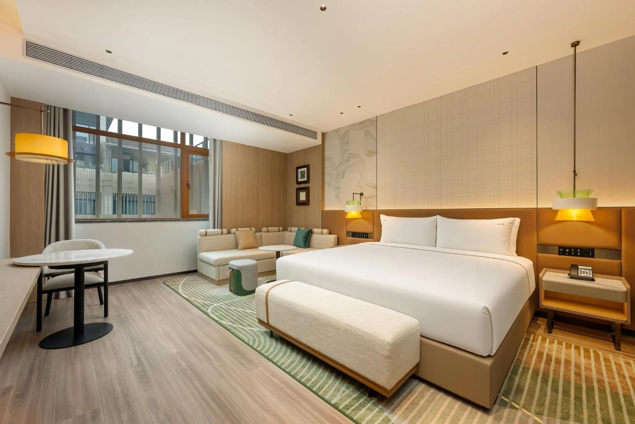 Photo of the whole room, Bed in Holiday Inn Ningde Jiaocheng by IHG