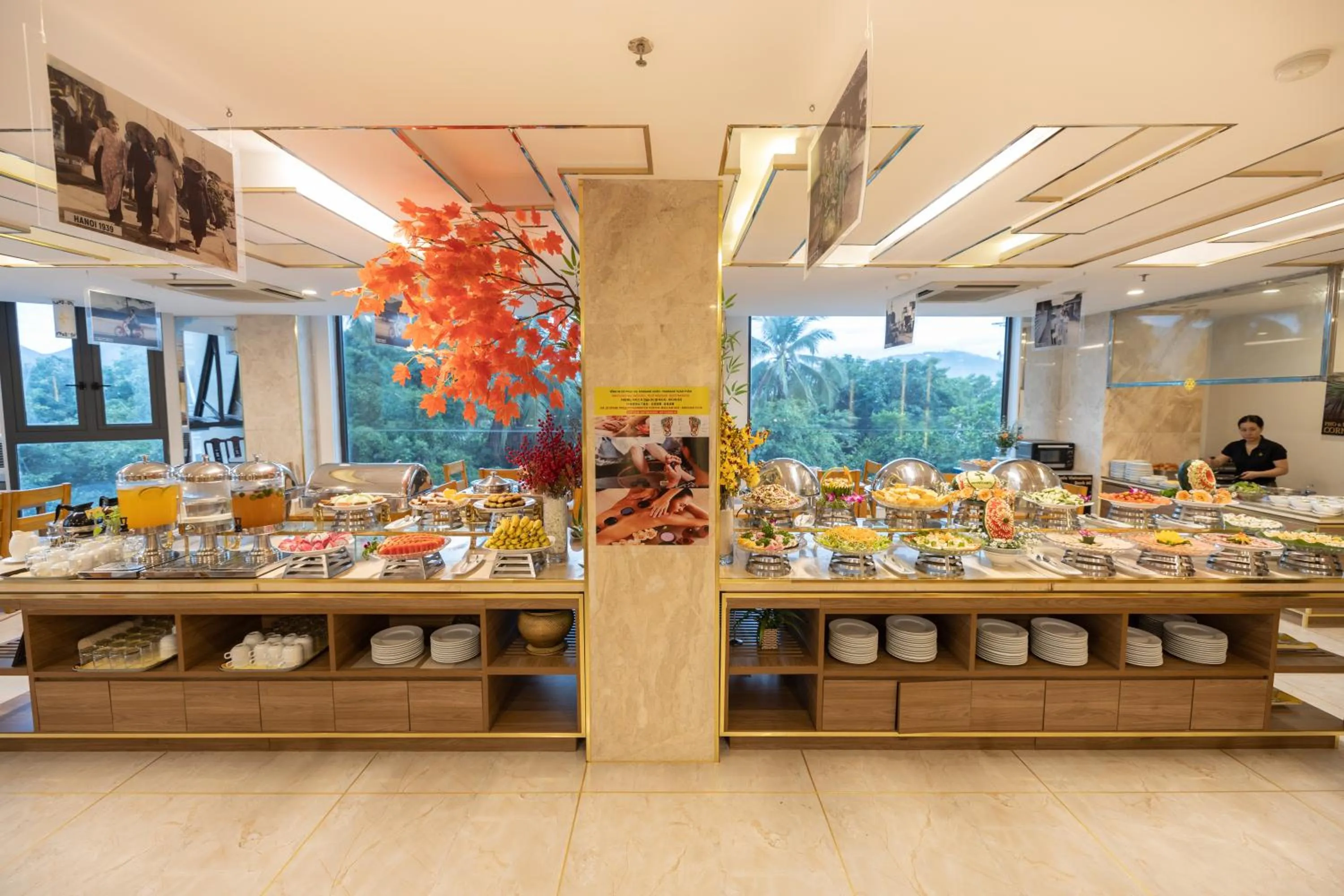 Buffet breakfast in An Vista Hotel