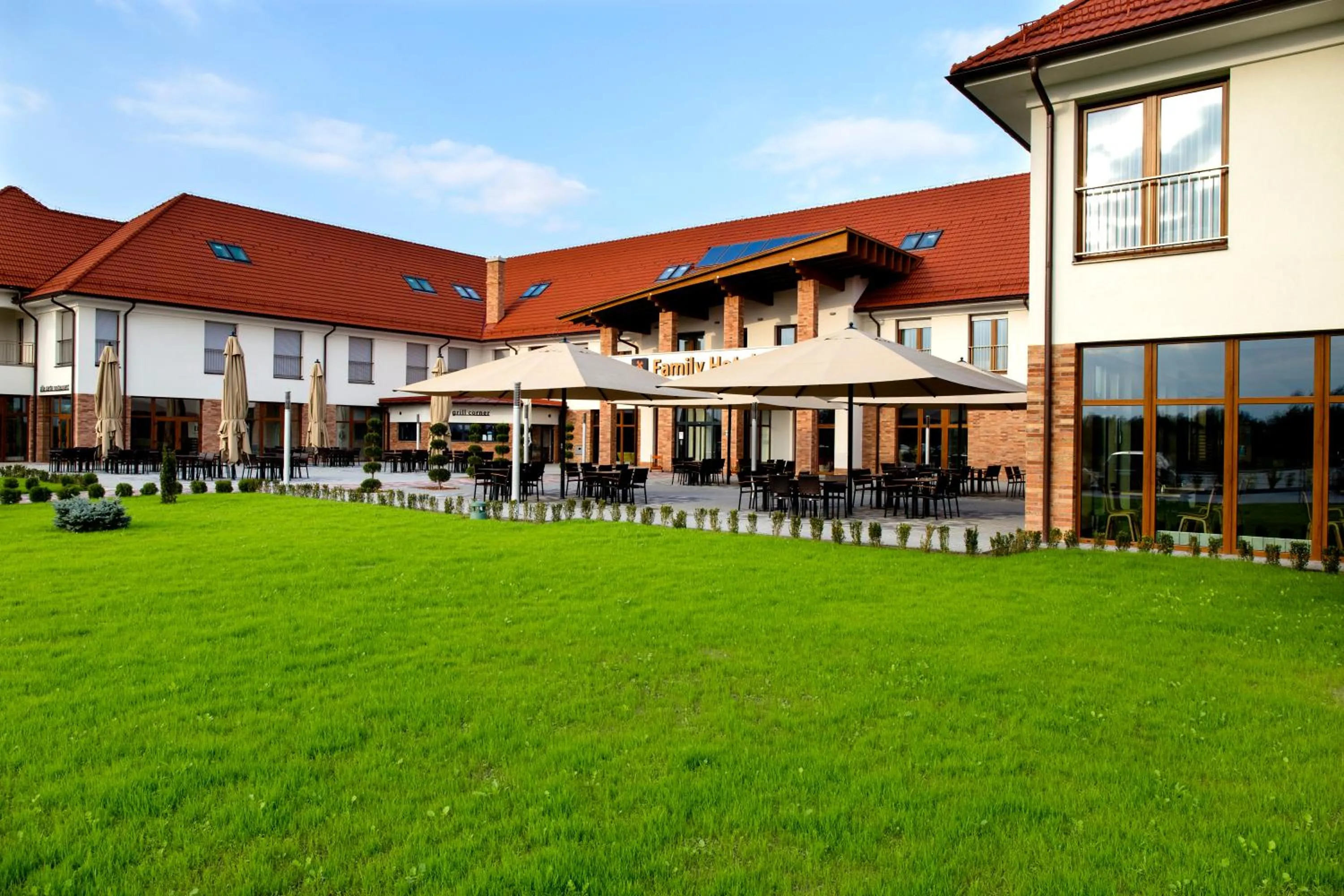 Property building in Family-Hotel