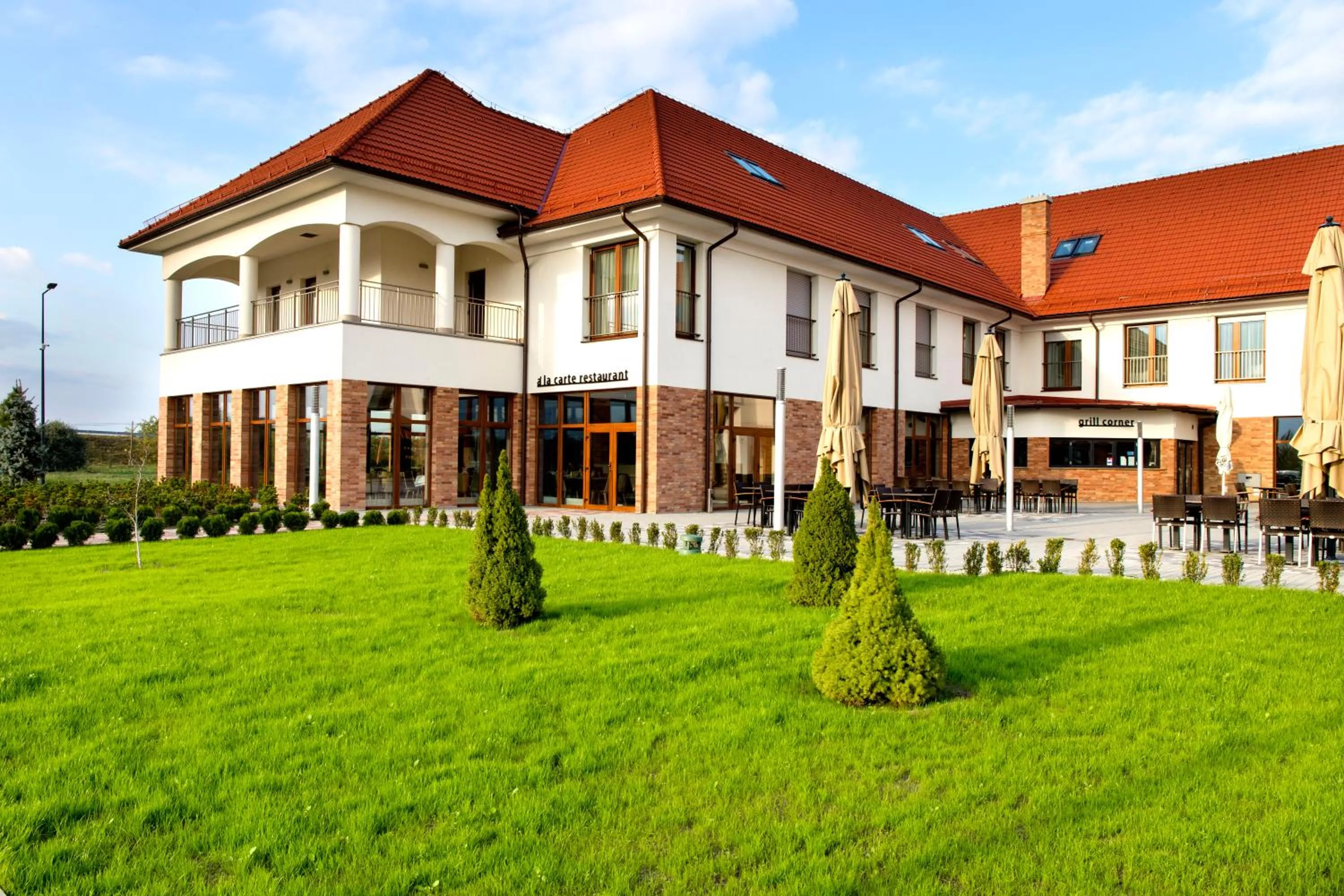Facade/entrance in Family-Hotel