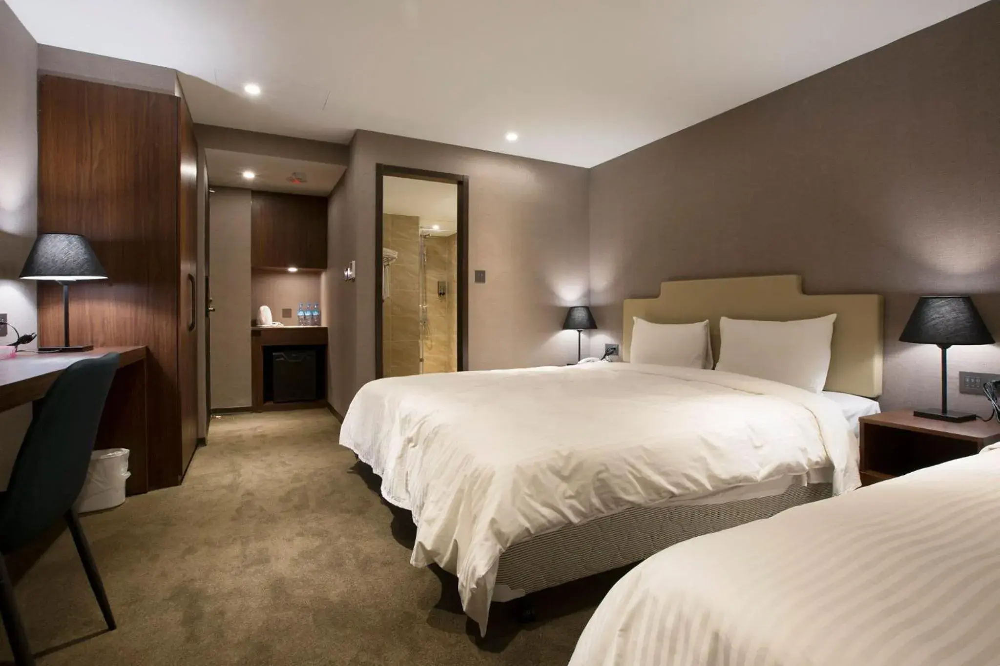 Bedroom, Room Photo in Taipei Noble Hotel
