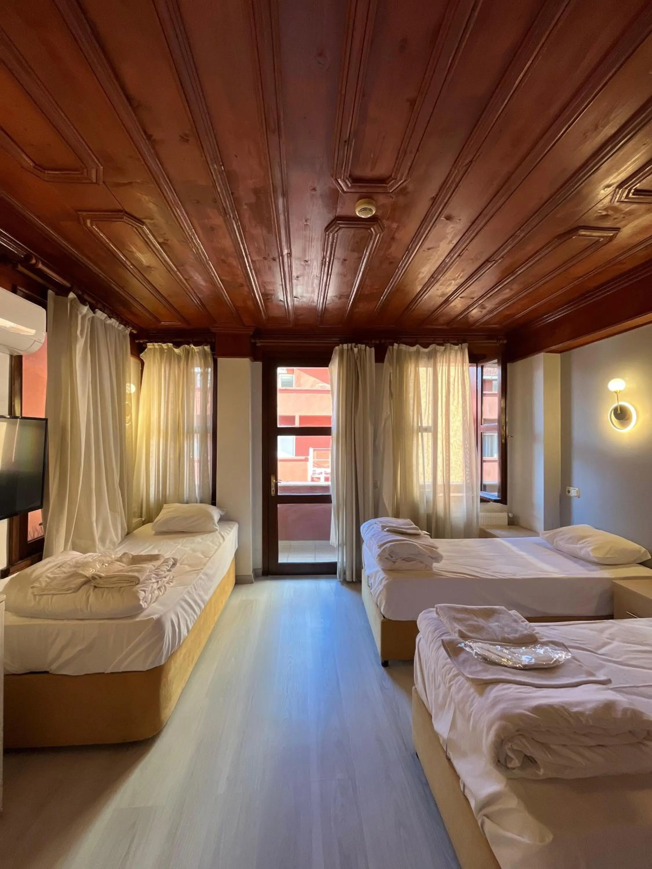 Photo of the whole room, Bed in Adil Konak Hotel