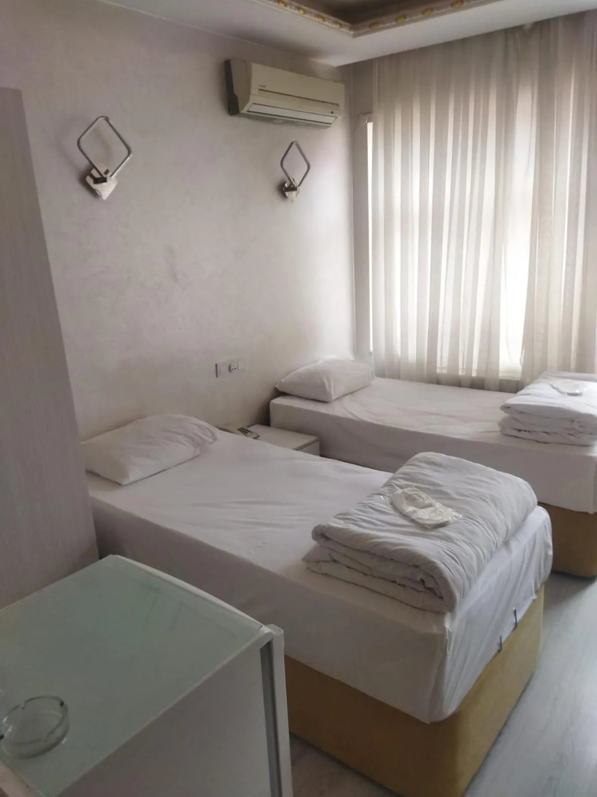 Bed in Adil Konak Hotel