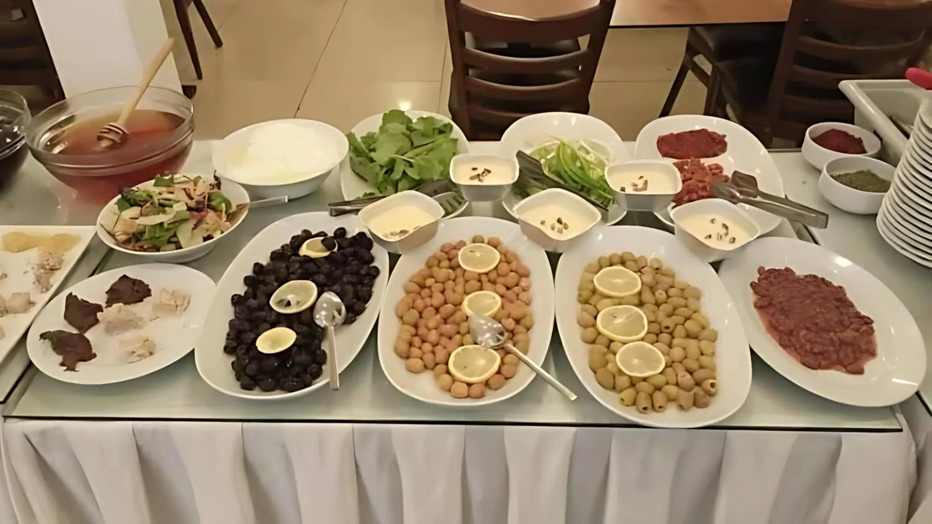Breakfast in Adil Konak Hotel
