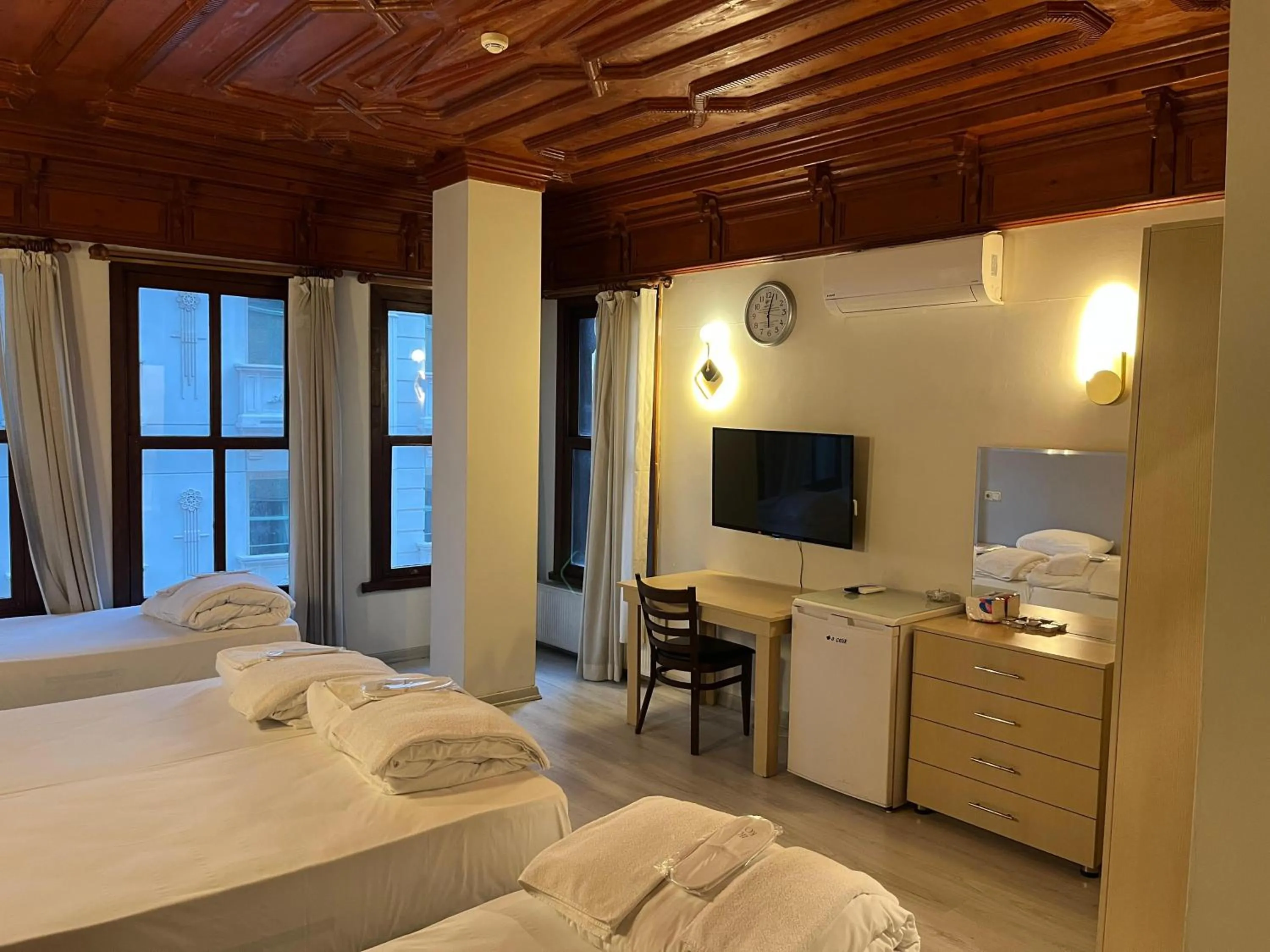 Bed in Adil Konak Hotel