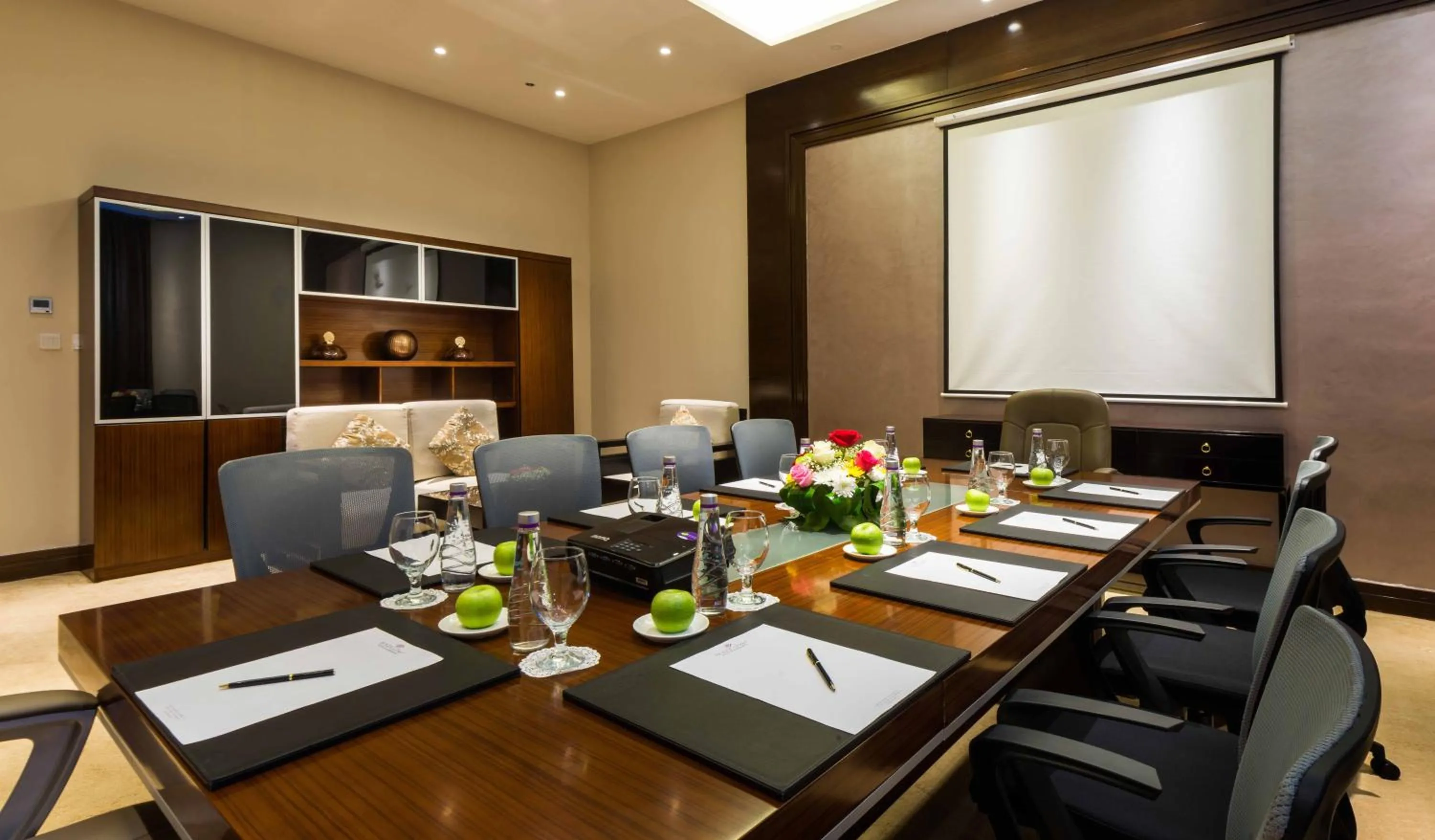 Business facilities in Boudl Mahayel Aseer