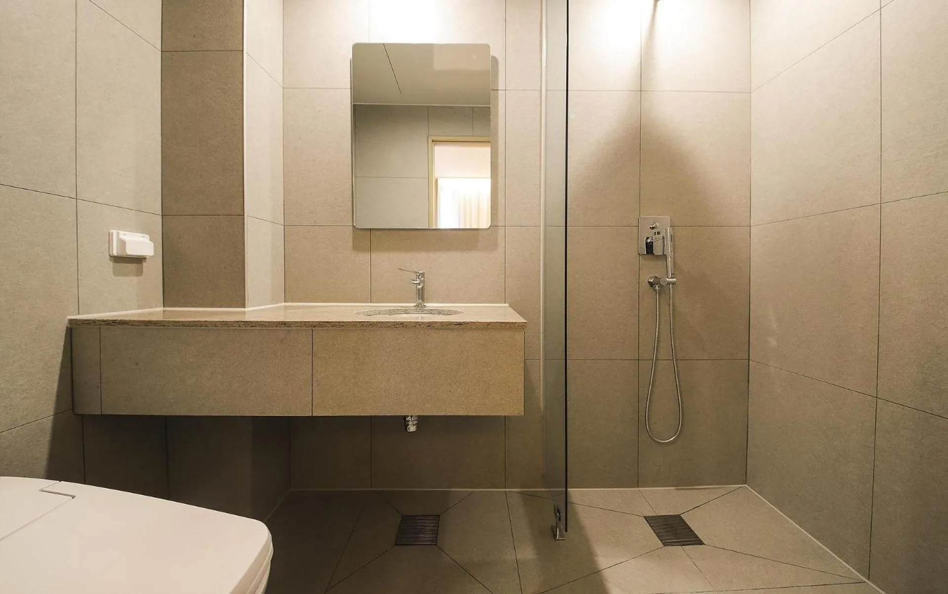 Busan Seomyeon Nestly Hotel