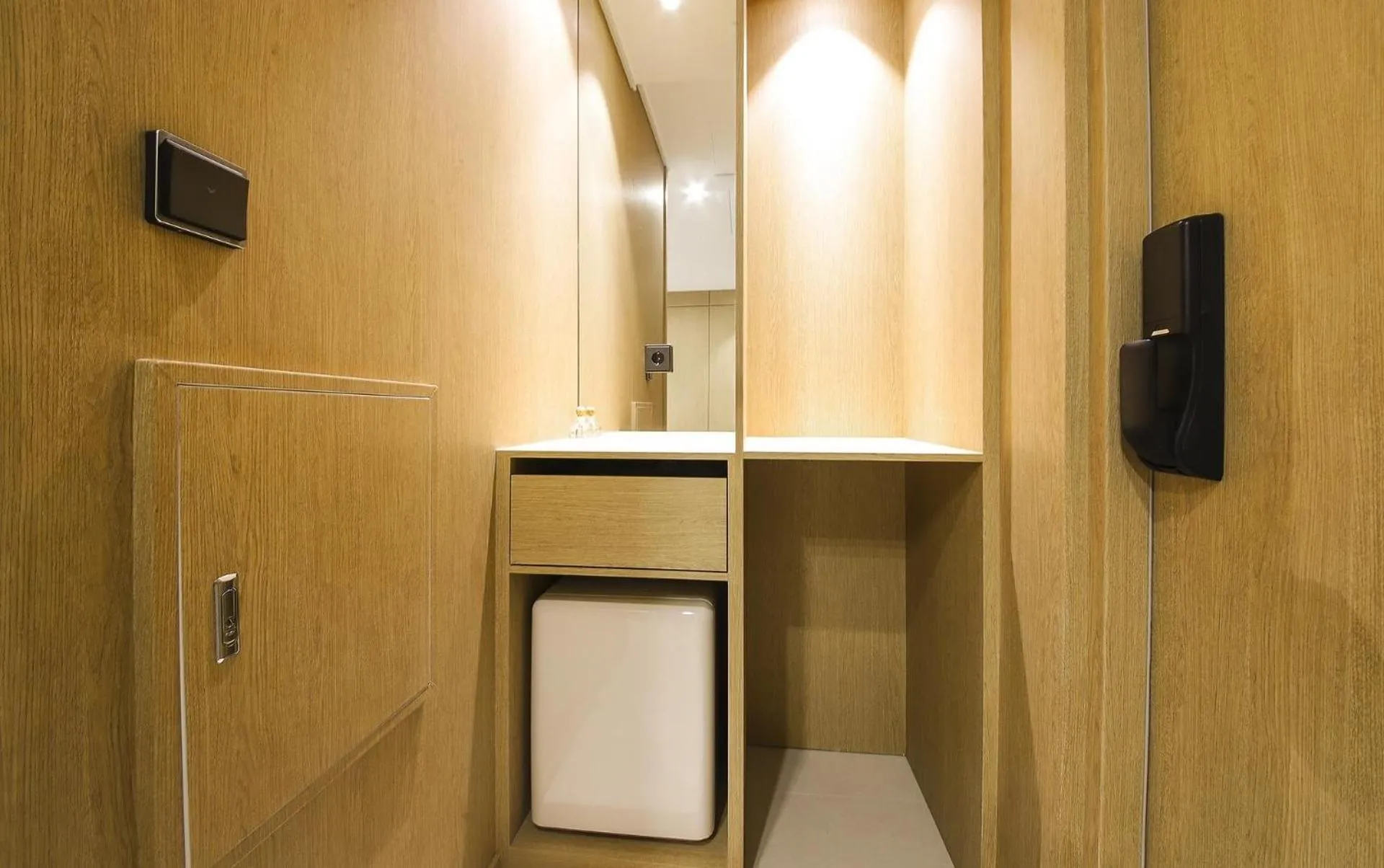 Busan Seomyeon Nestly Hotel