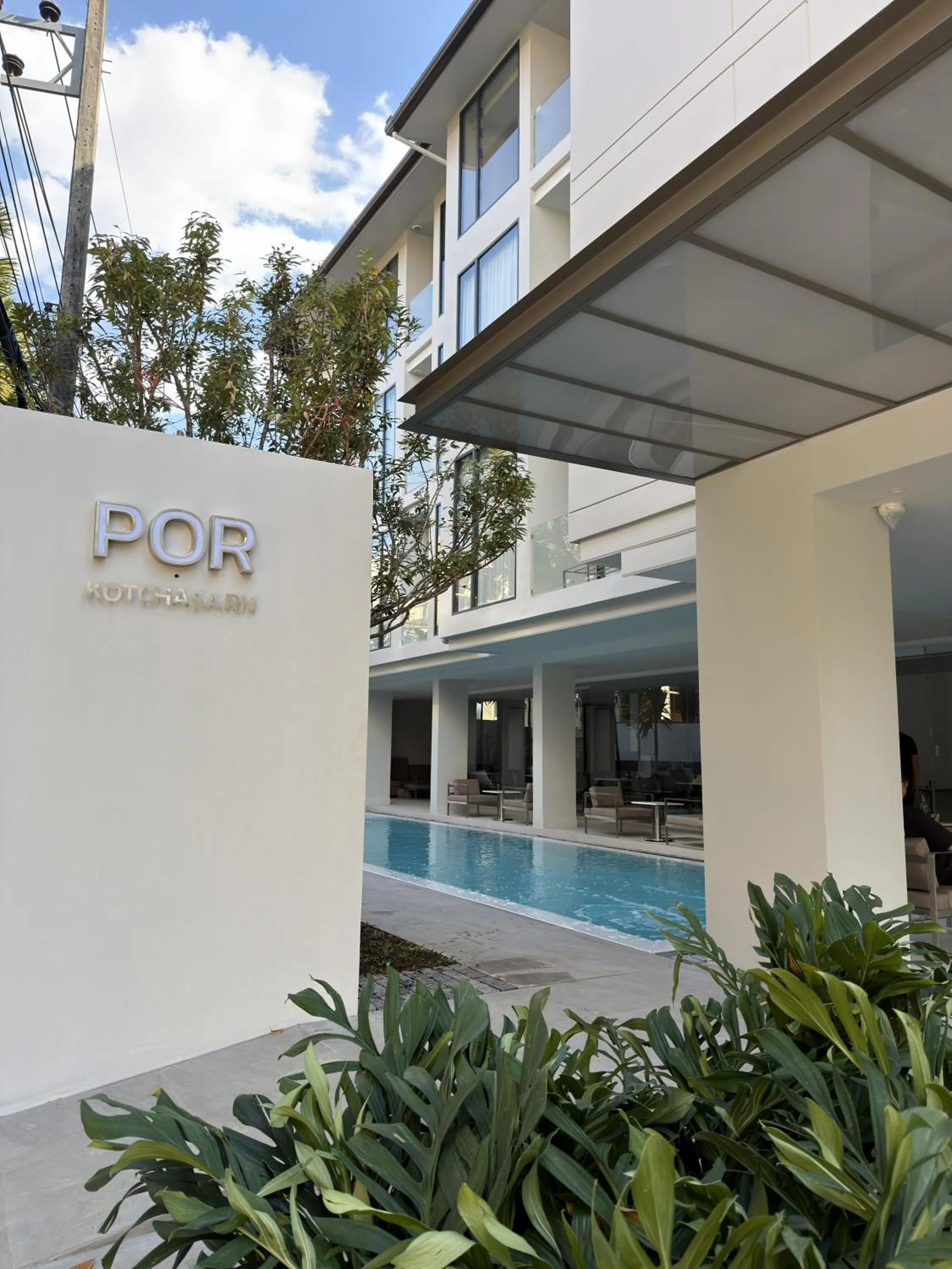 Property building in POR Kotchasarn