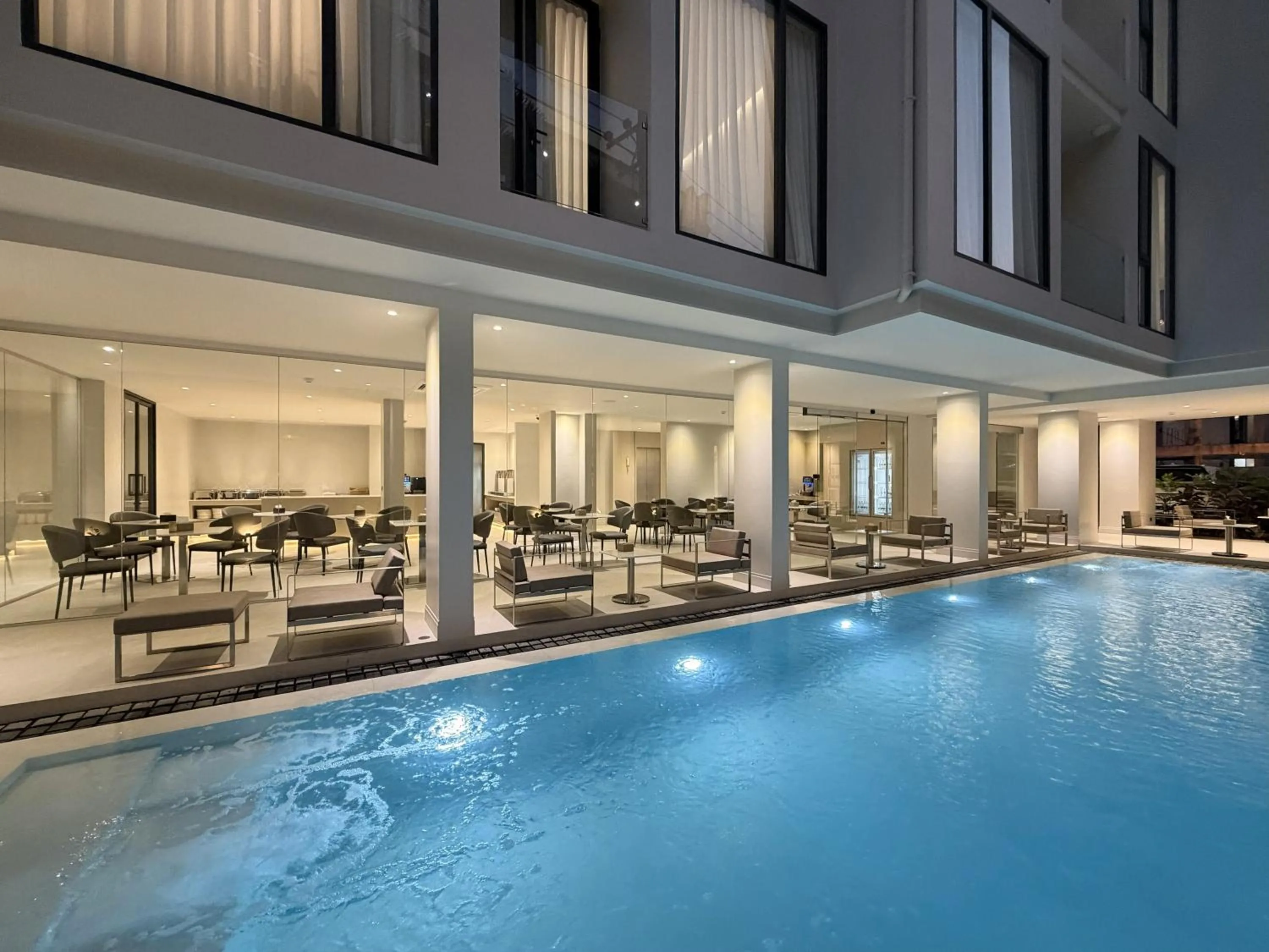 Swimming pool in POR Kotchasarn