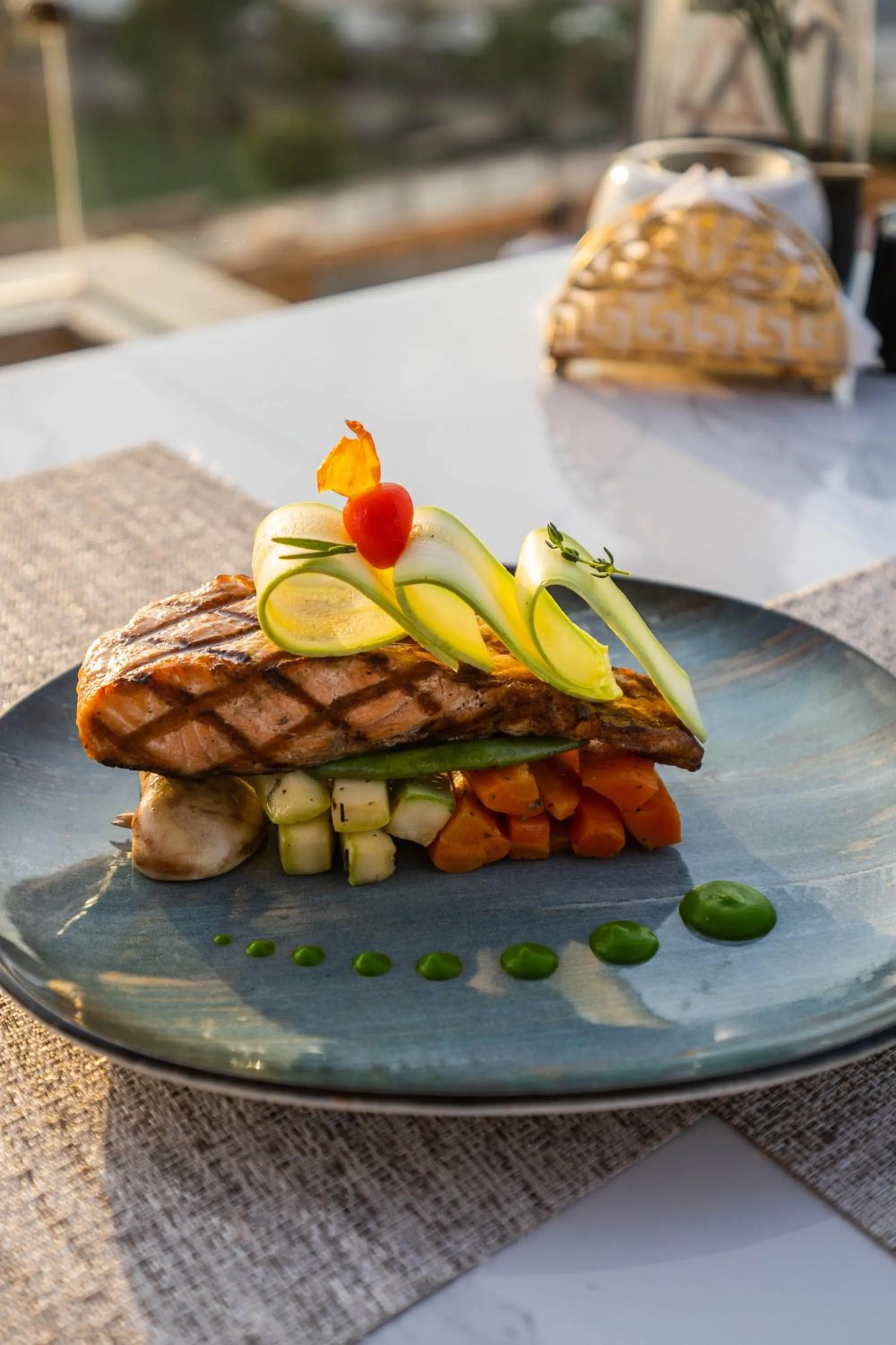 Lunch in Great Pyramid Inn