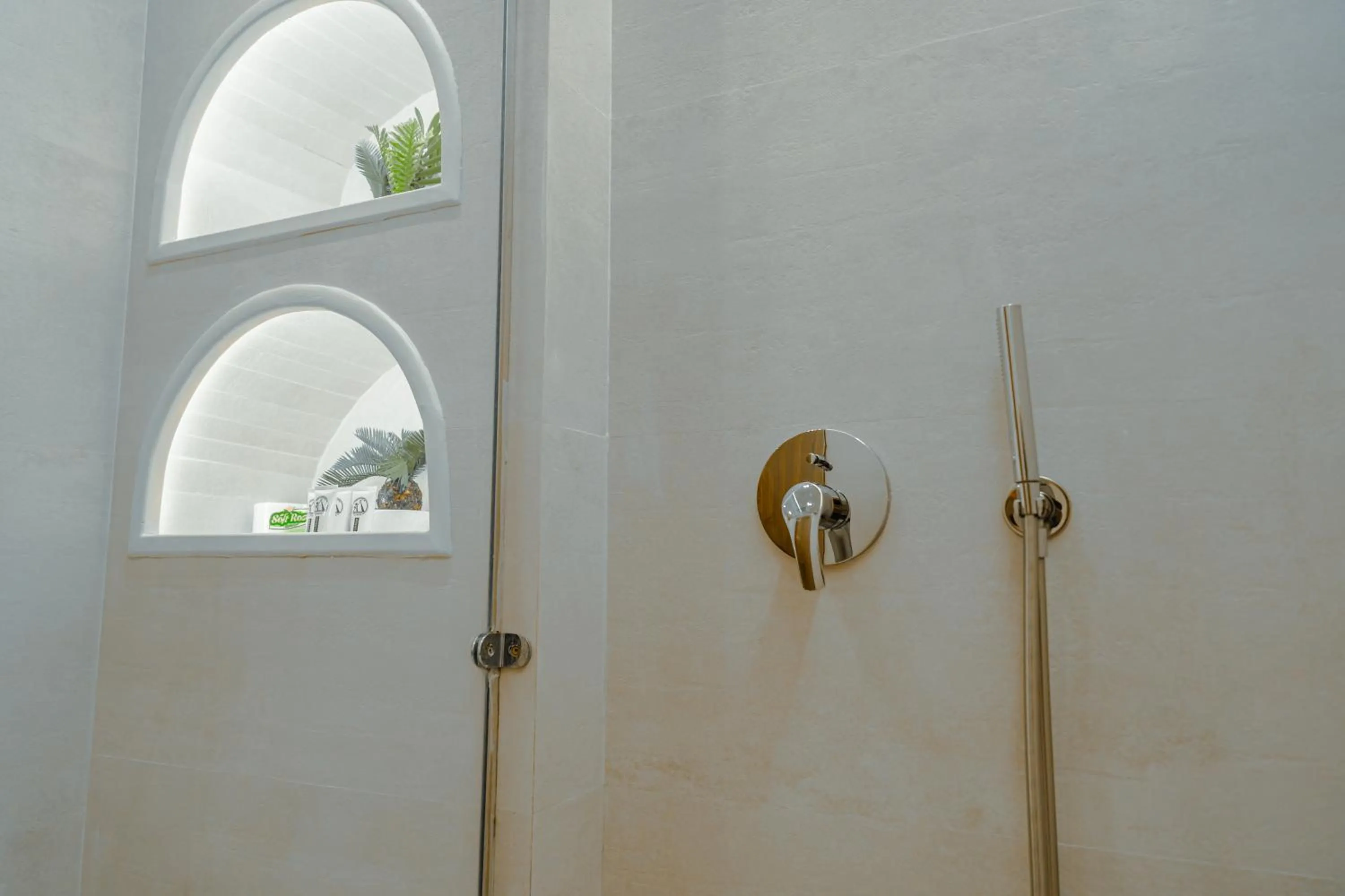 Bathroom in Great Pyramid Inn
