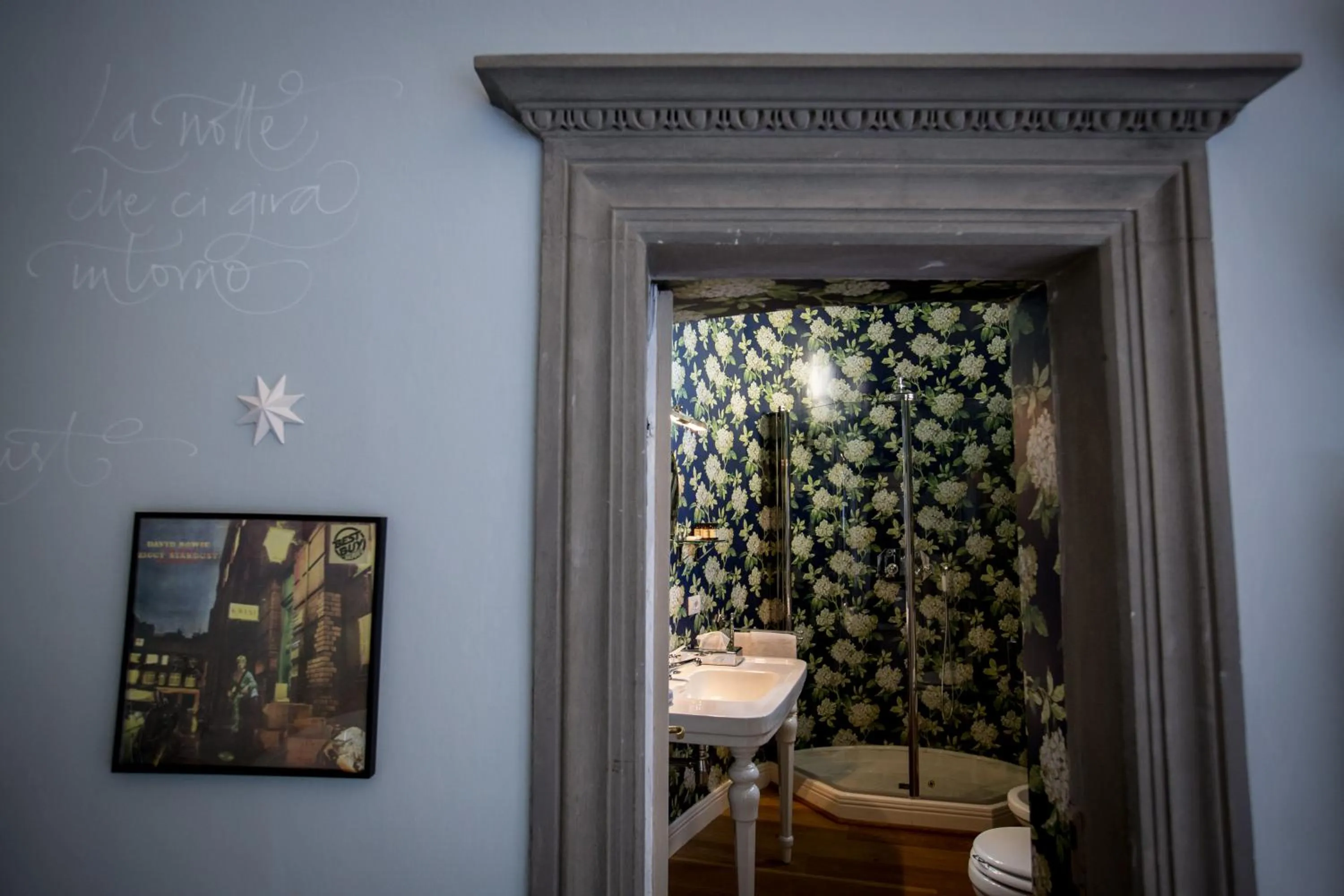 Bathroom in AdAstra Suites