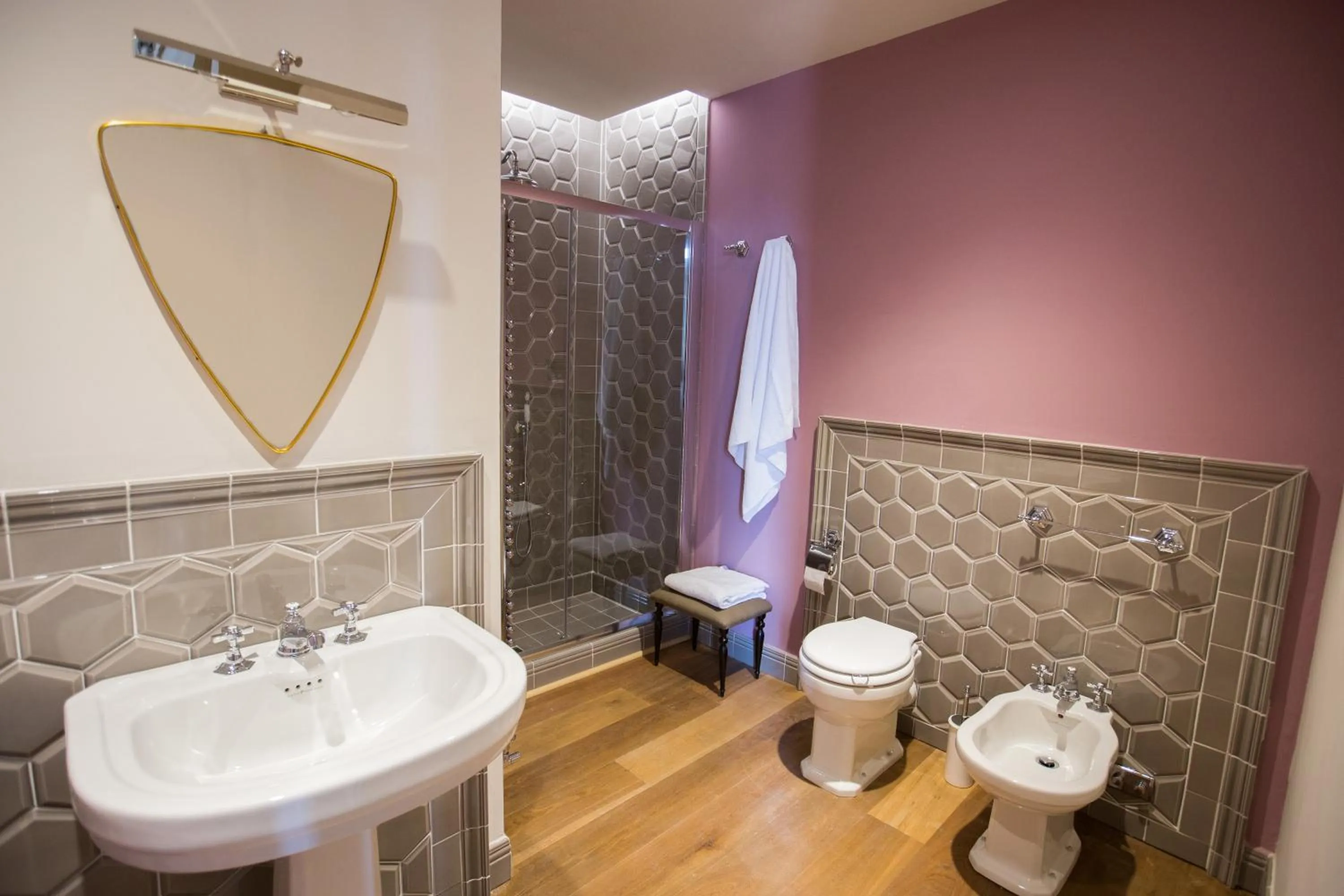 Bathroom in AdAstra Suites