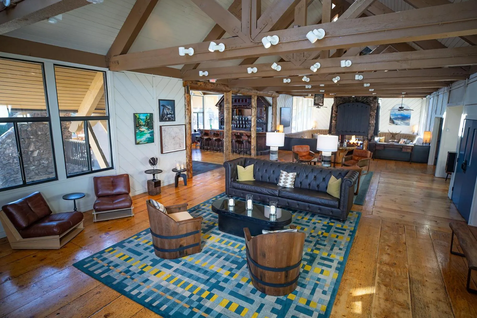 Living room in Outbound Mammoth