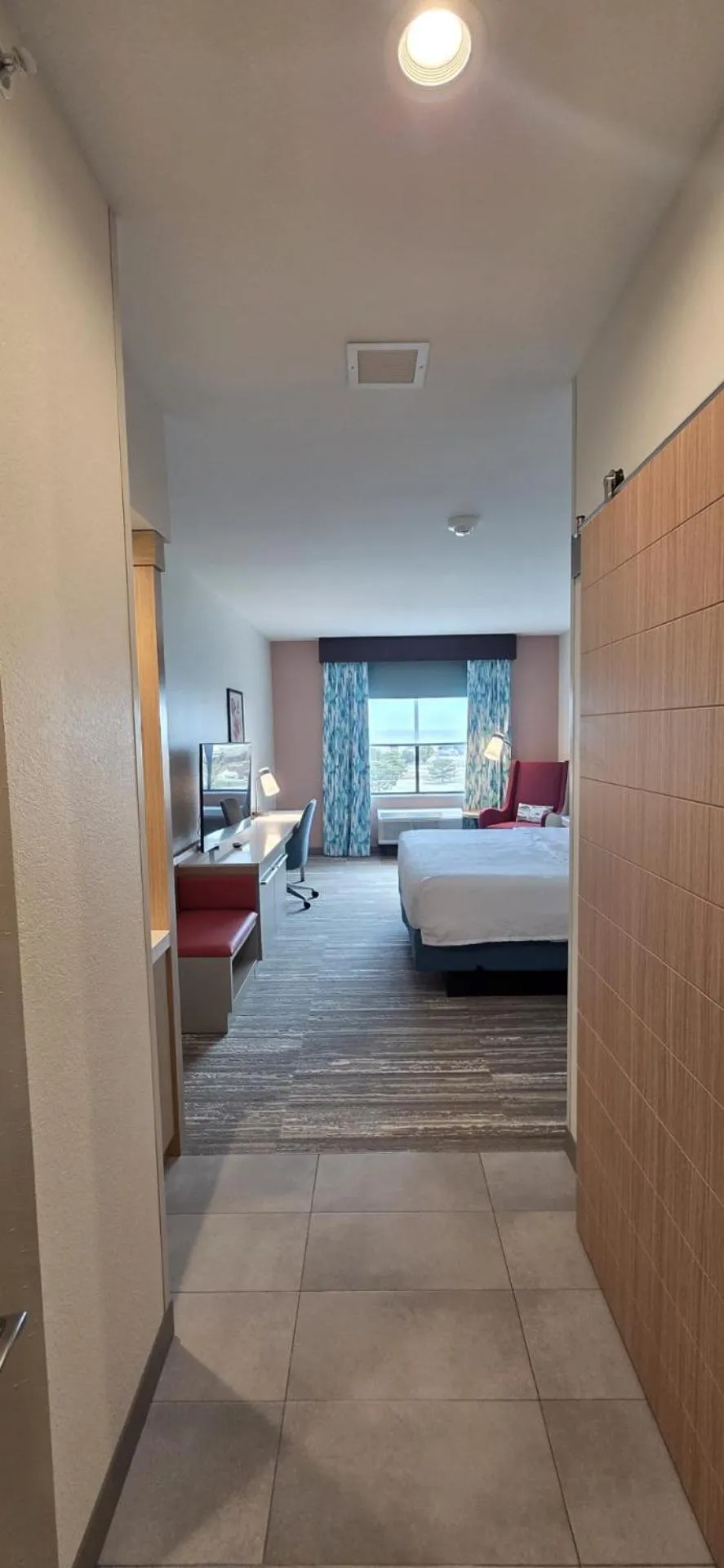 Bed in Hilton Garden Inn Hutchinson