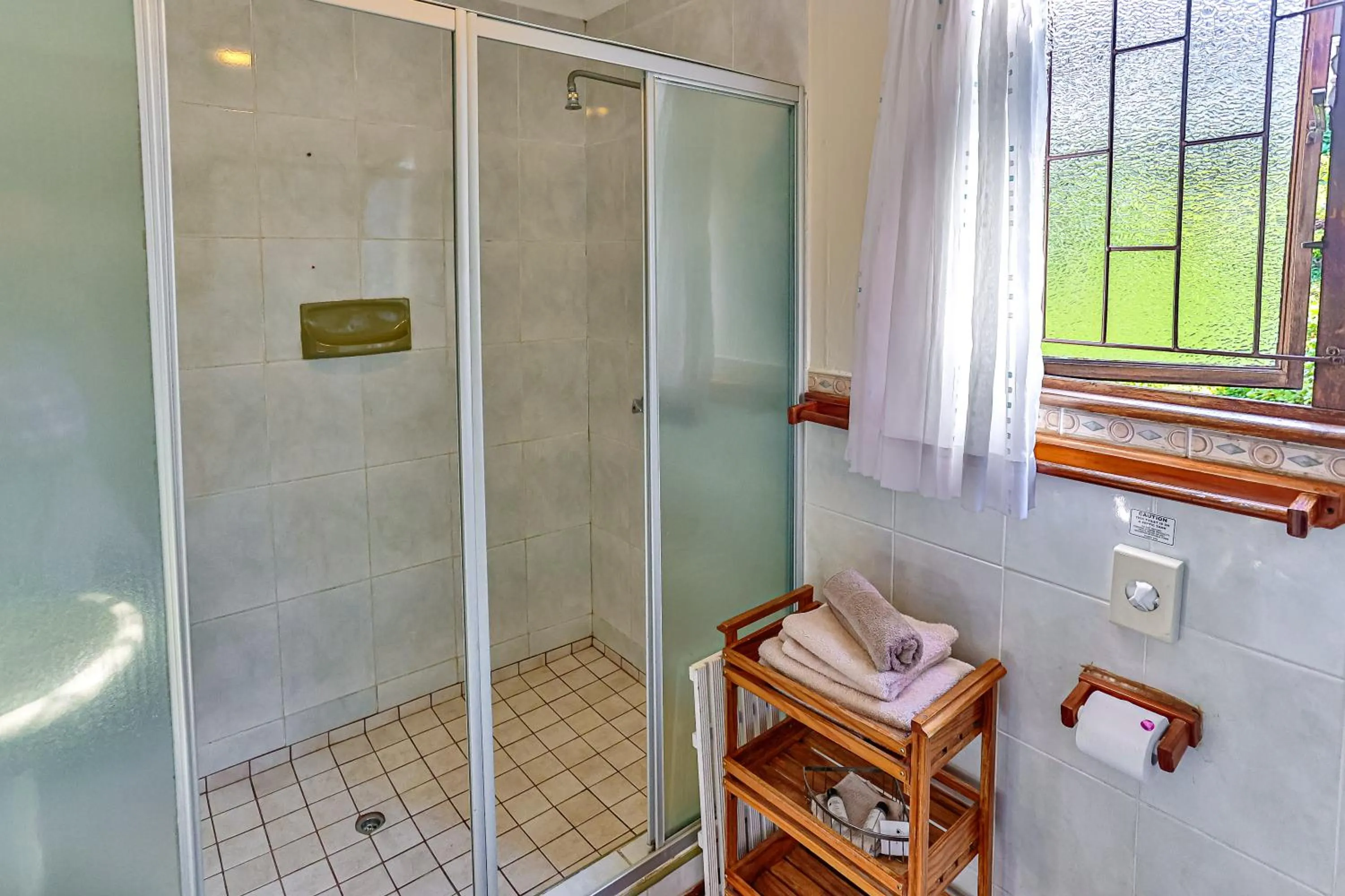 Bathroom in Zuider Zee Guest House