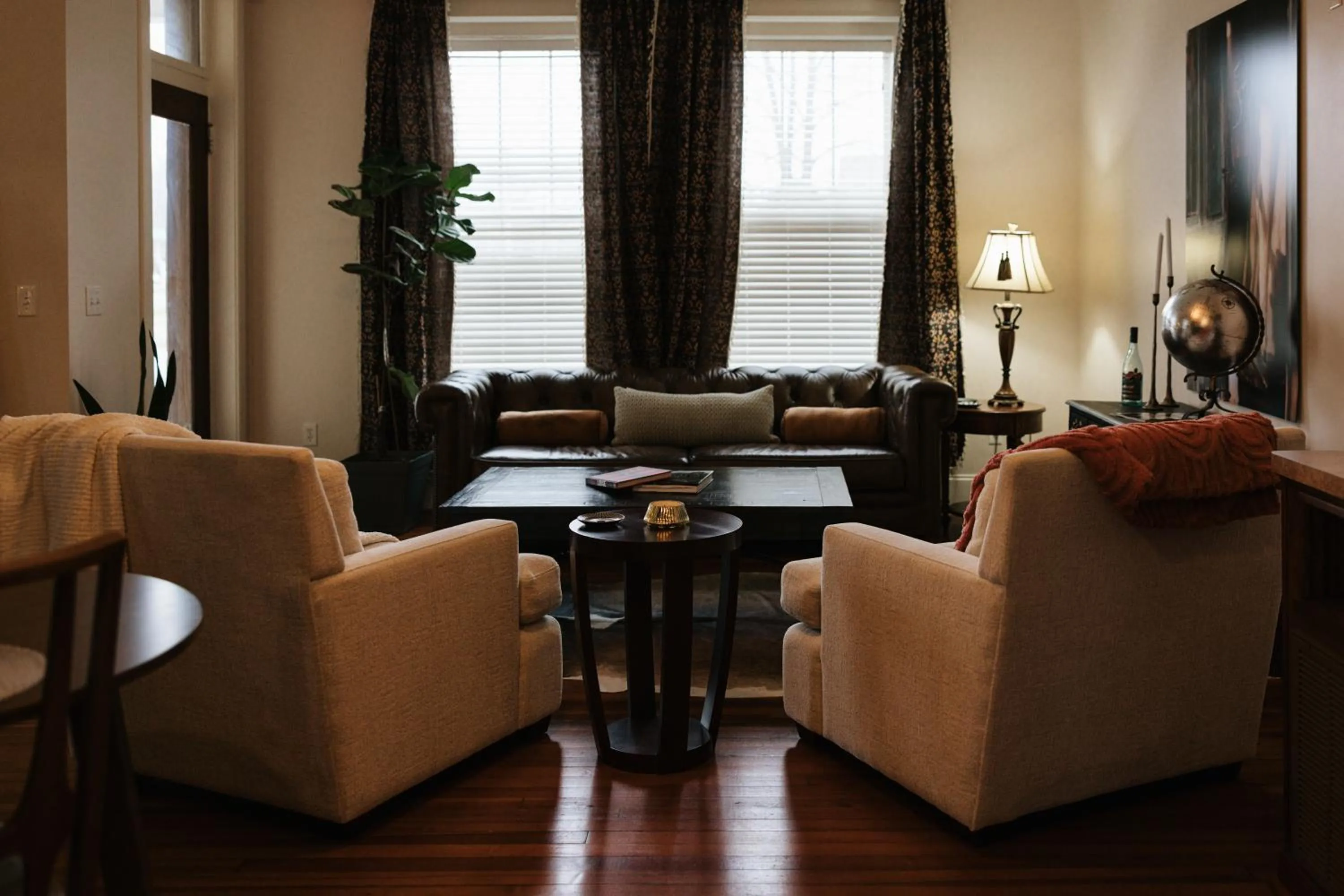 The Grand Lux Inn