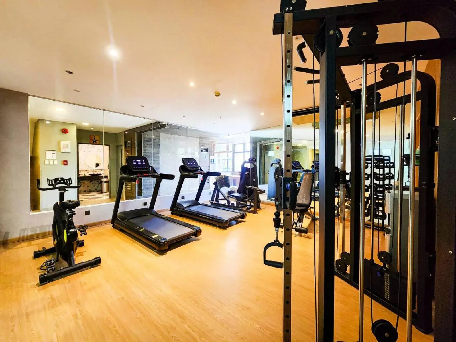 Property building in Madison 101 Hotel + Tower Property building in Madison 101 Hotel + Tower