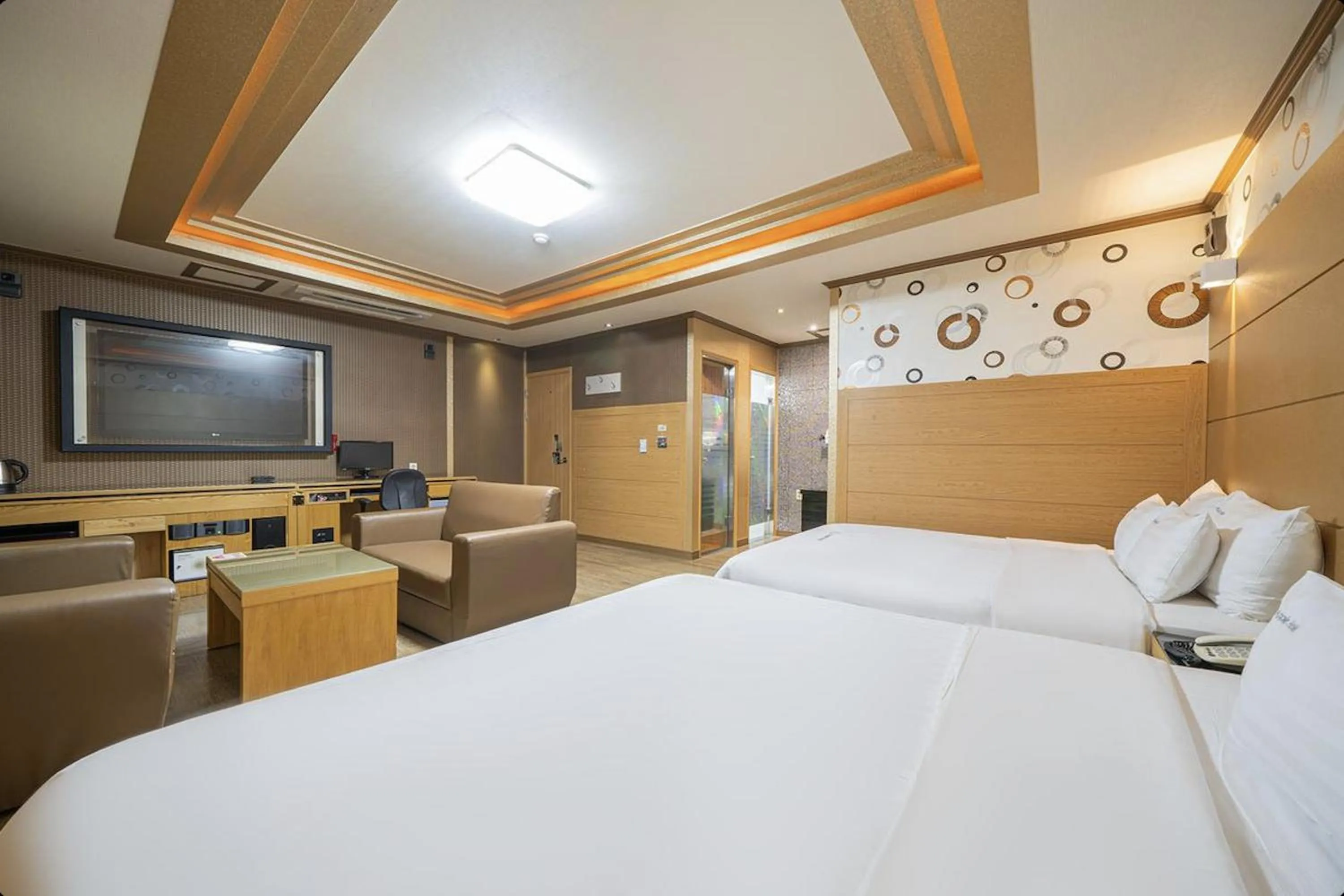 Bed in Yeosu Apple Hotel