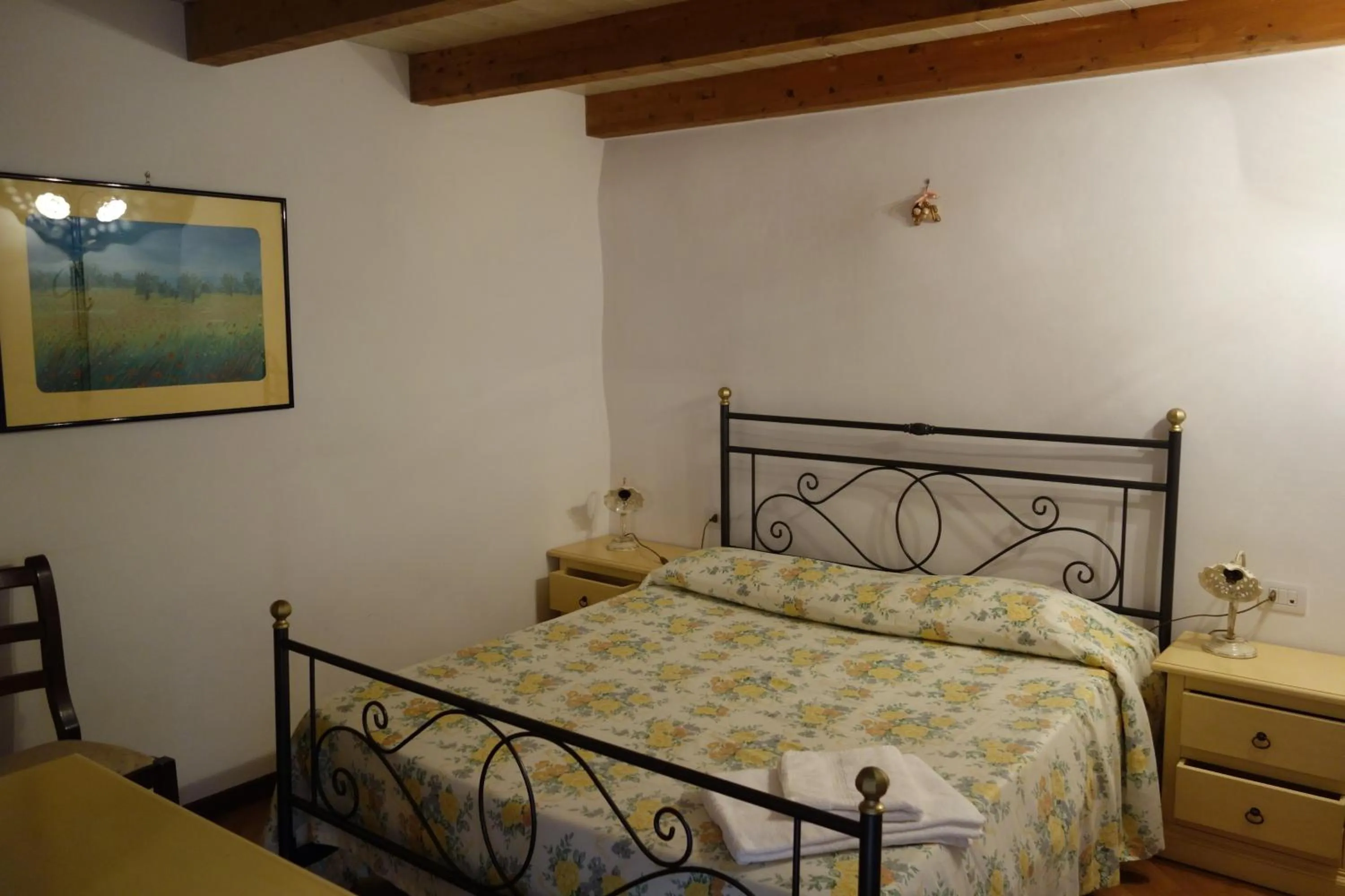 Photo of the whole room, Bed in B&B Al Duomo