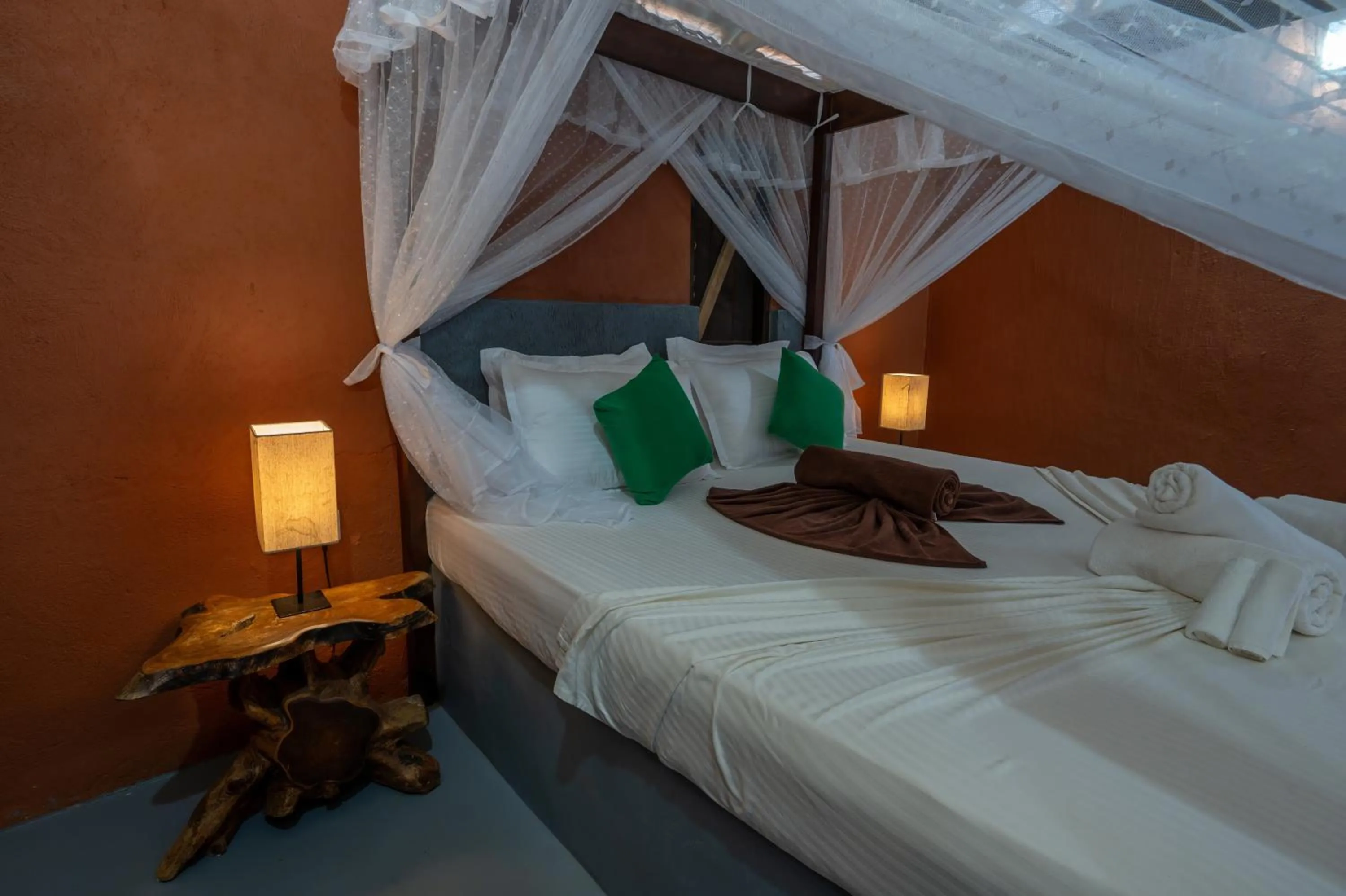 Bed in La Cloudz Sigiriya