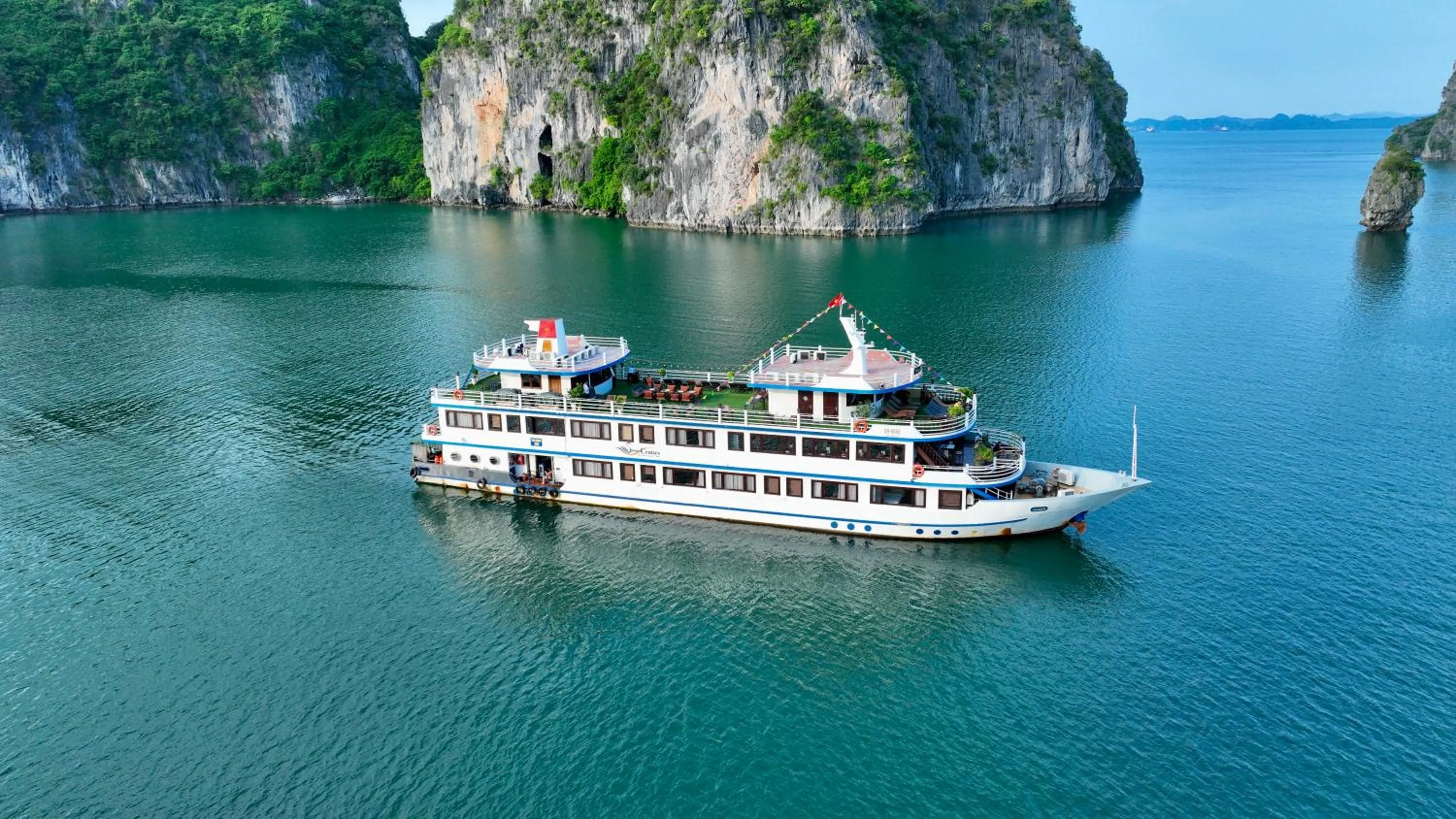 View (from property/room) in Swan Cruises Halong