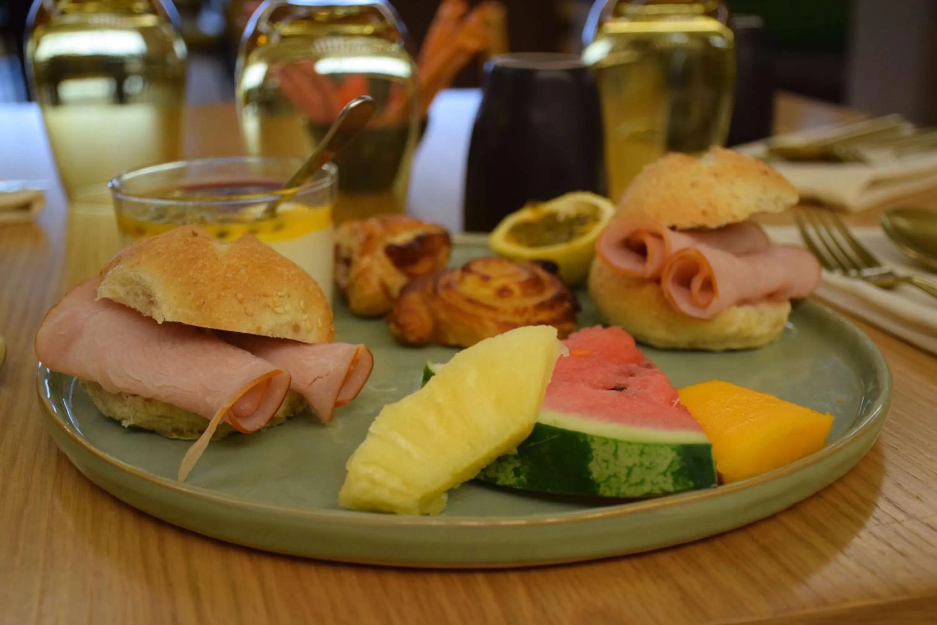 Restaurant/places to eat in Radisson Blu M'Bamou Palace Hotel, Brazzaville