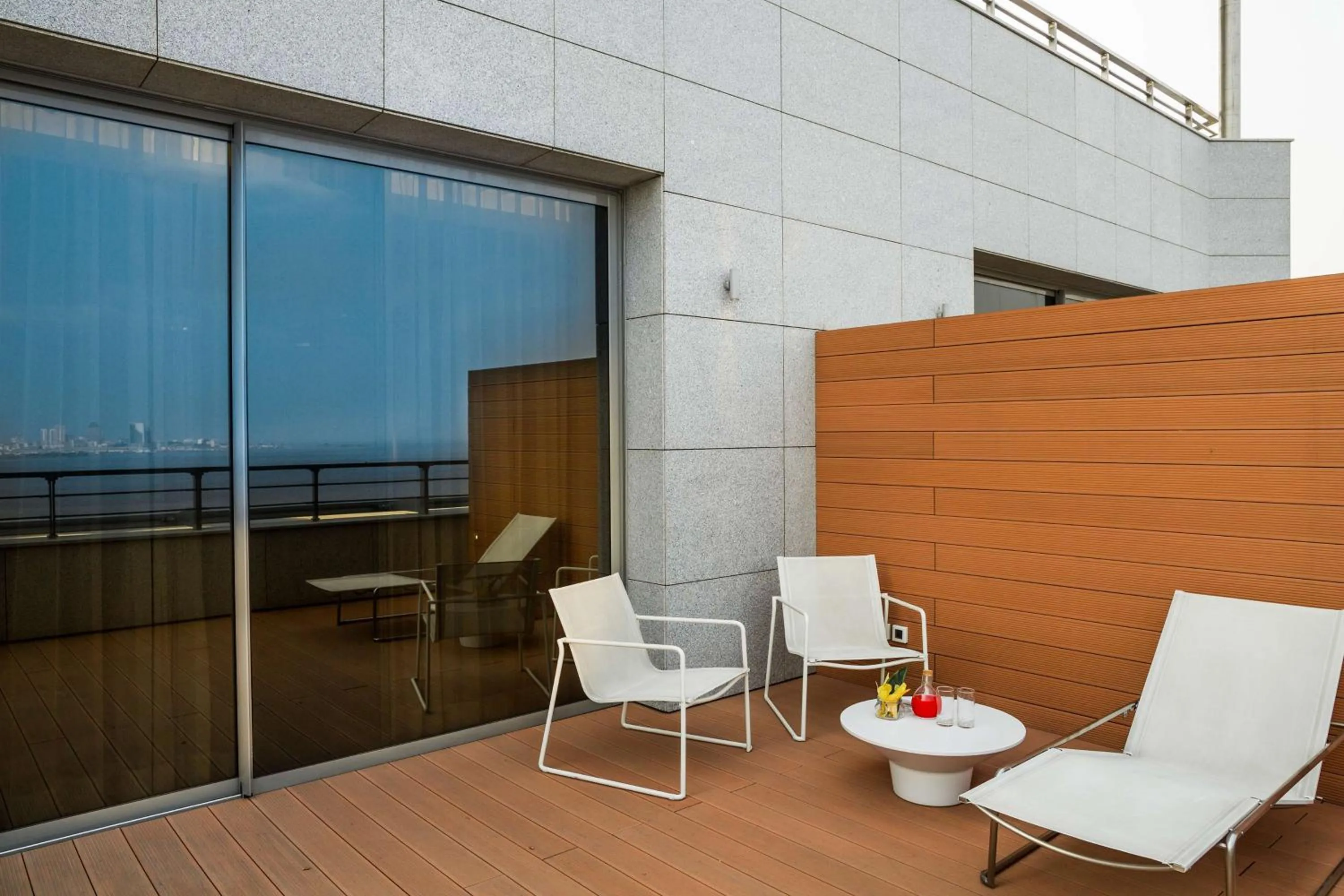 Photo of the whole room in Radisson Blu M'Bamou Palace Hotel, Brazzaville