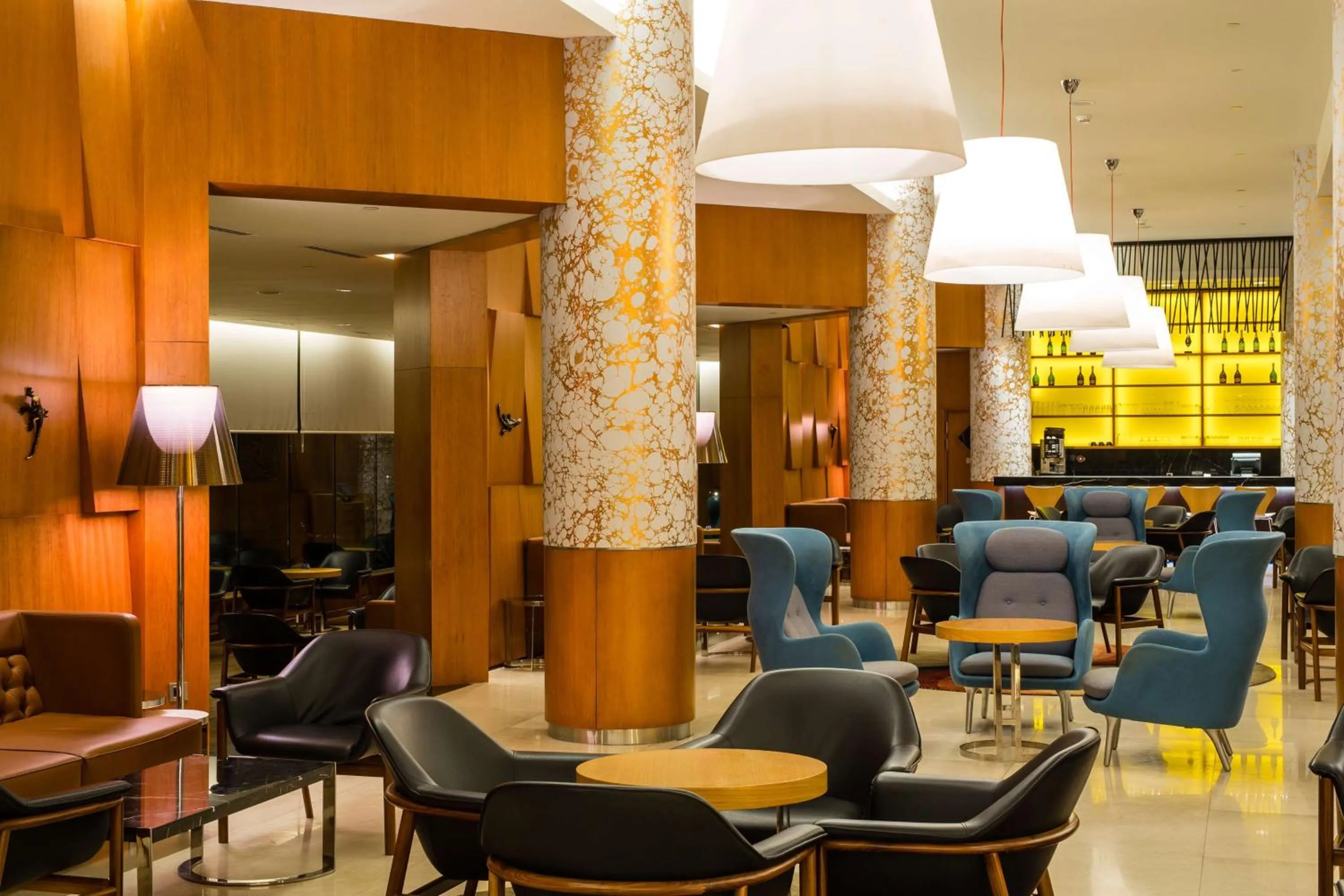 Lounge or bar in Radisson Blu M'Bamou Palace Hotel, Brazzaville