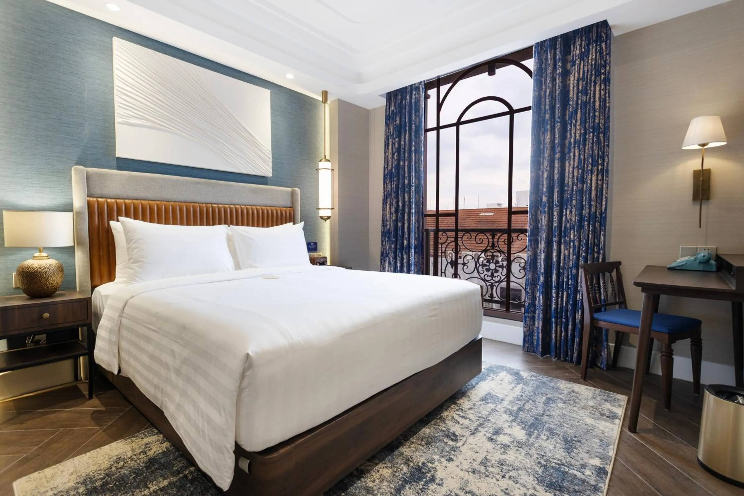 Bedroom, Bed in ASHLEY NEWAIR Menteng with Air Purifier