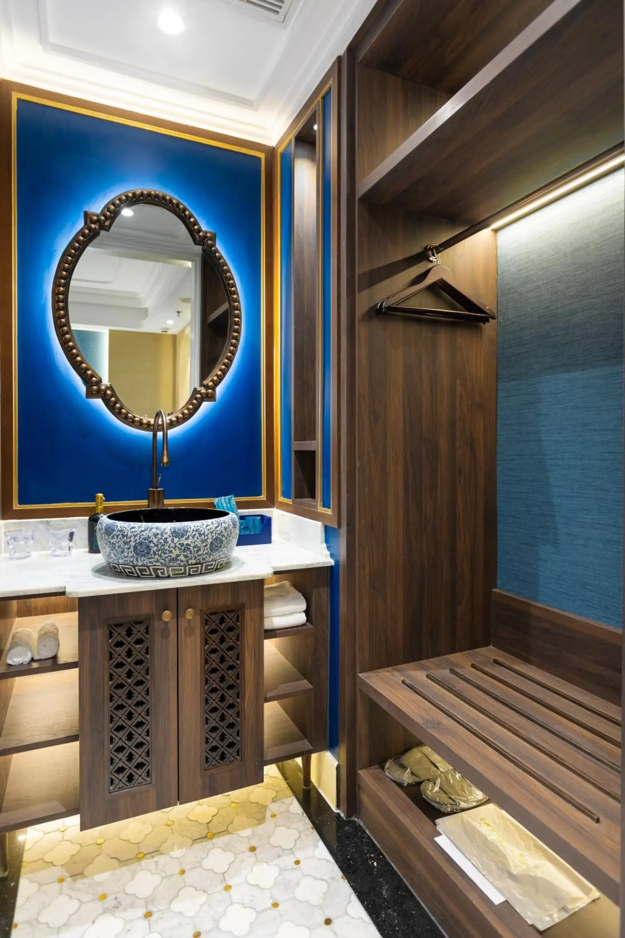 Superior Twin with Air Purifier in ASHLEY NEWAIR Menteng with Air Purifier Superior Twin with Air Purifier in ASHLEY NEWAIR Menteng with Air Purifier