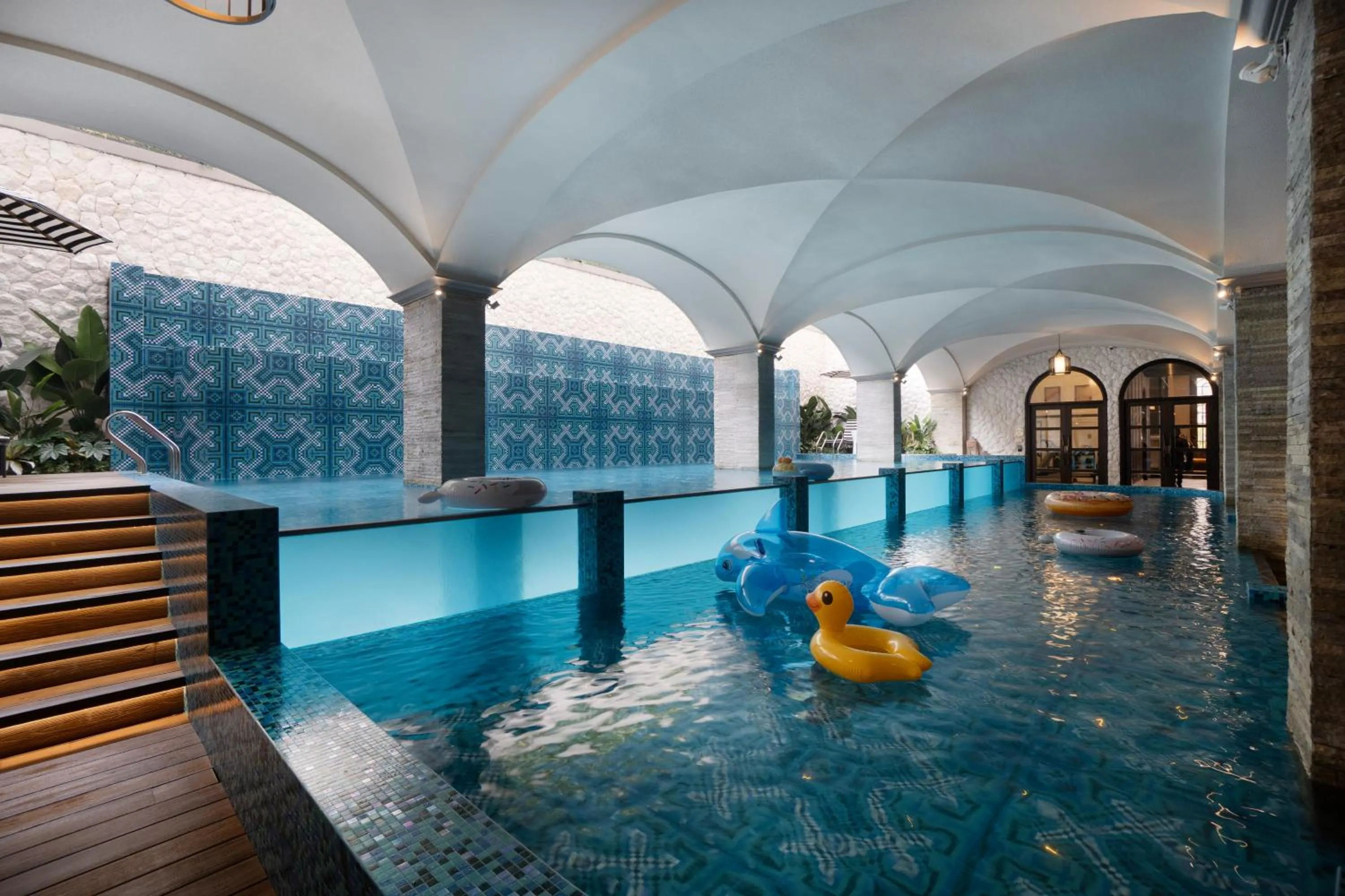 Swimming pool in ASHLEY NEWAIR Menteng with Air Purifier