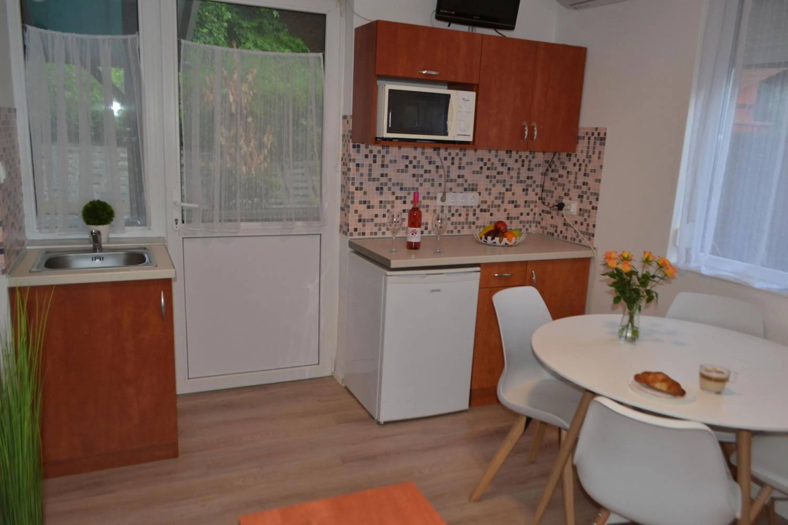 Property building in Arapartman